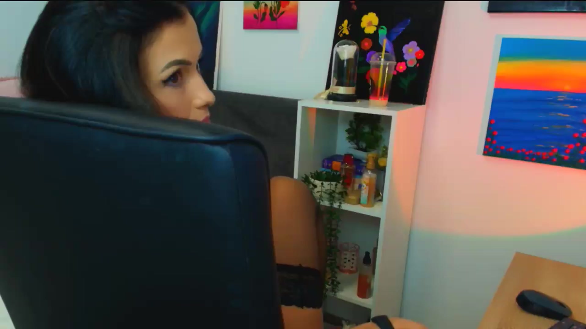 Gallery image thumbnail from Mayaaa's myfreecams stream on, 08/20/2026, 16:44 image 2 of 20