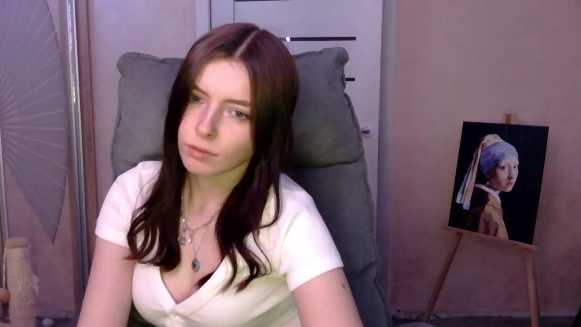 Gallery image thumbnail from MaybeMary's myfreecams stream on, 12/18/2023, 13:20 image 7 of 20