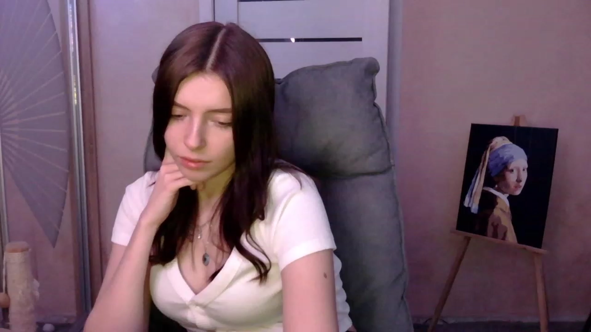 Gallery image thumbnail from MaybeMary's myfreecams stream on, 12/18/2023, 13:20 image 19 of 20