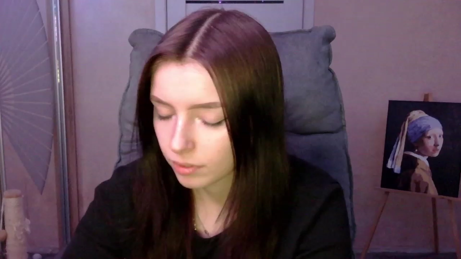 Gallery image thumbnail from MaybeMary's myfreecams stream on, 12/19/2023, 13:16 image 2 of 20