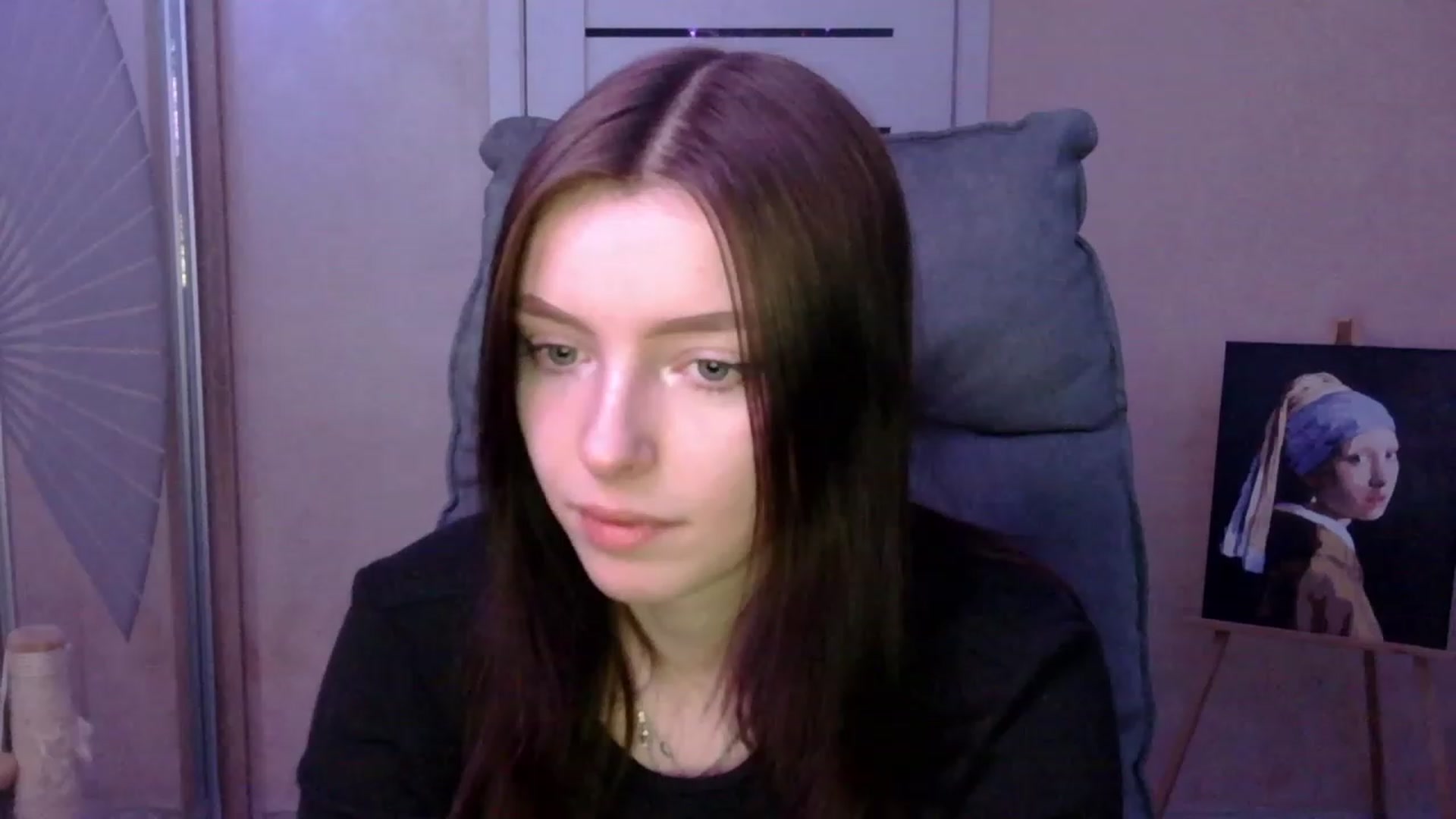 Gallery image thumbnail from MaybeMary's myfreecams stream on, 12/19/2023, 14:31 image 9 of 20