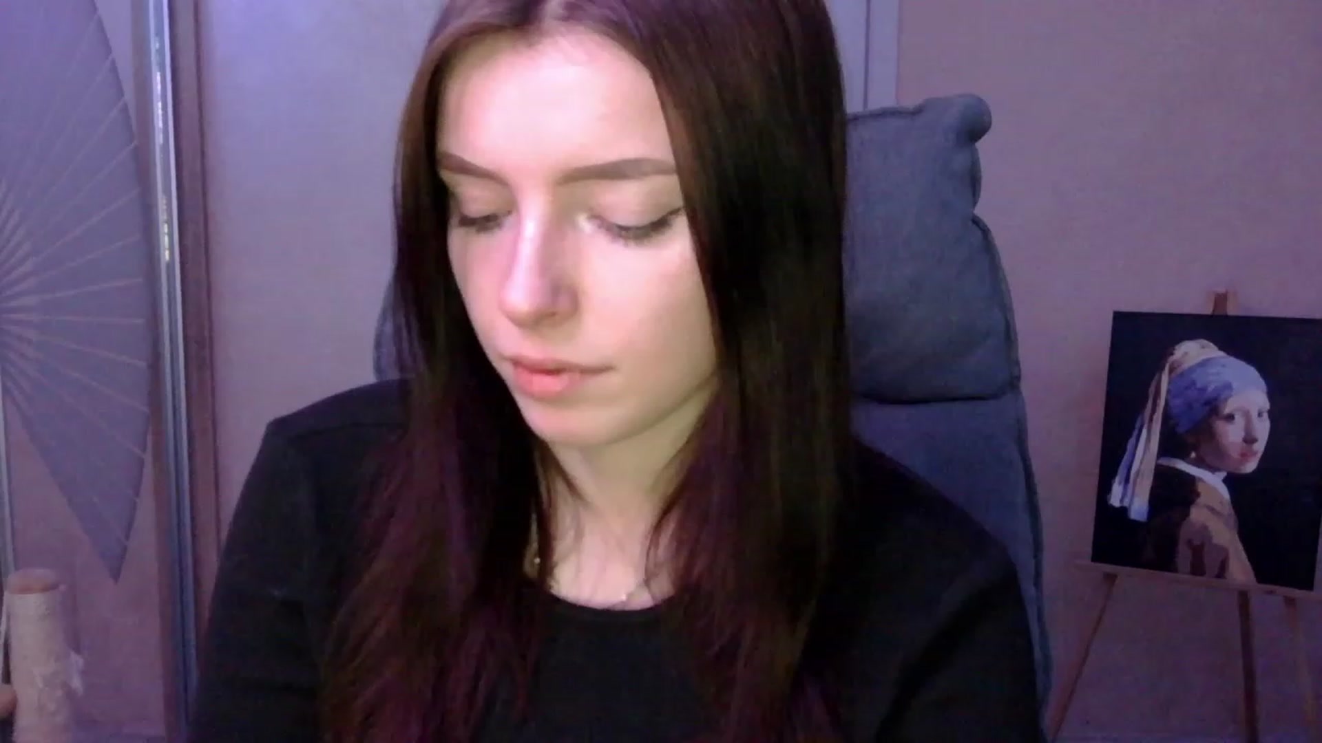 Gallery image thumbnail from MaybeMary's myfreecams stream on, 12/19/2023, 14:31 image 18 of 20