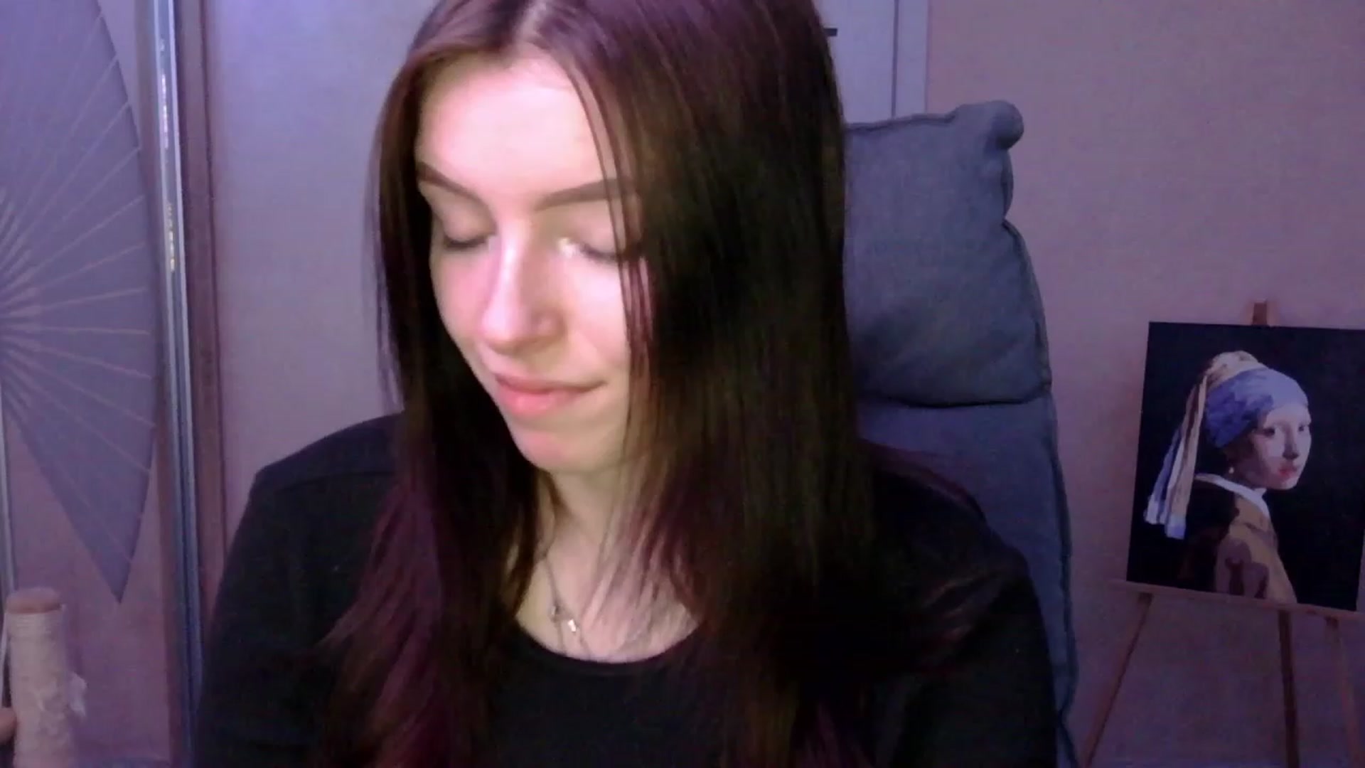 Gallery image thumbnail from MaybeMary's myfreecams stream on, 12/19/2023, 14:31 image 8 of 20