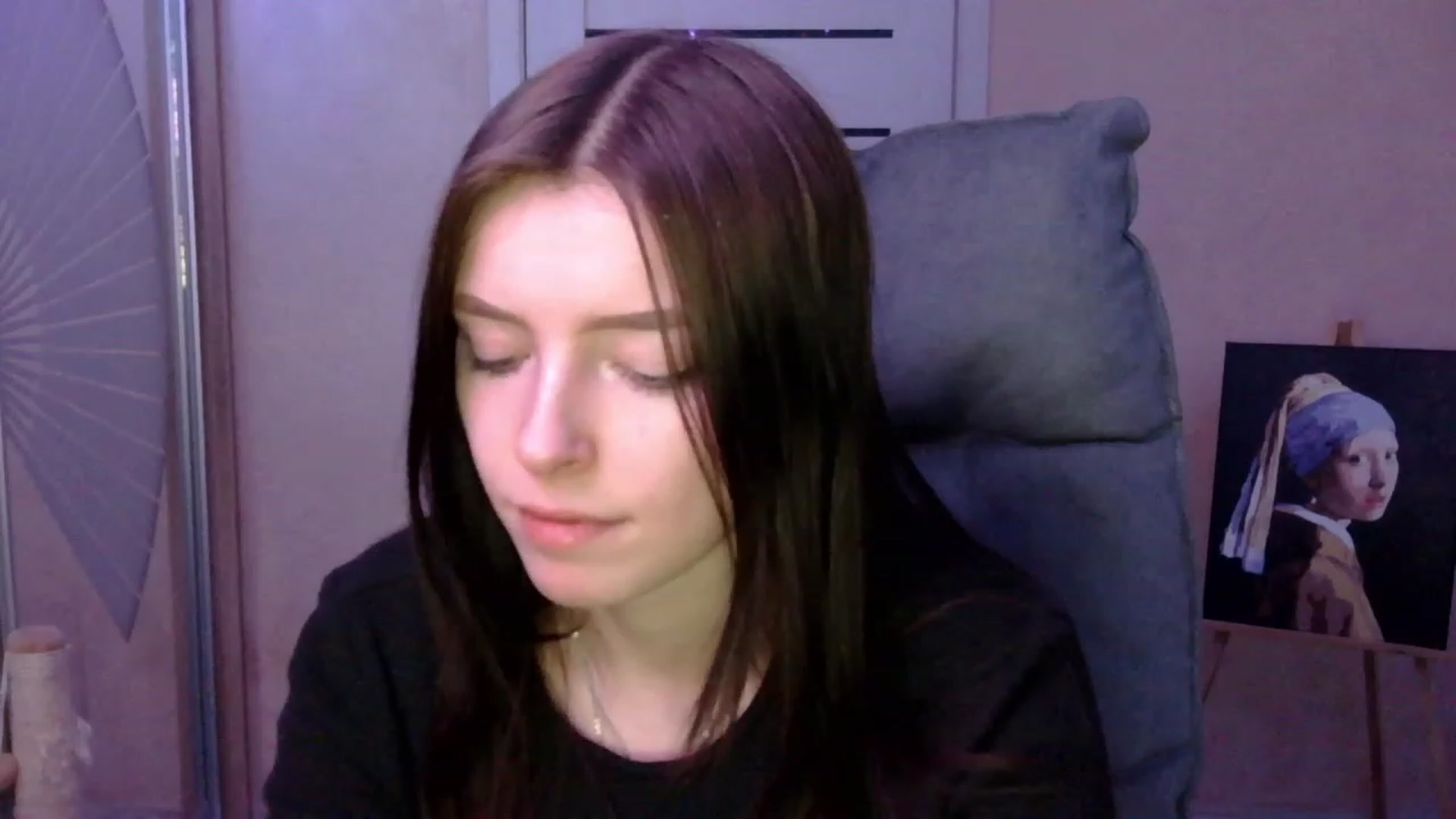 Gallery image thumbnail from MaybeMary's myfreecams stream on, 12/19/2023, 14:31 image 3 of 20