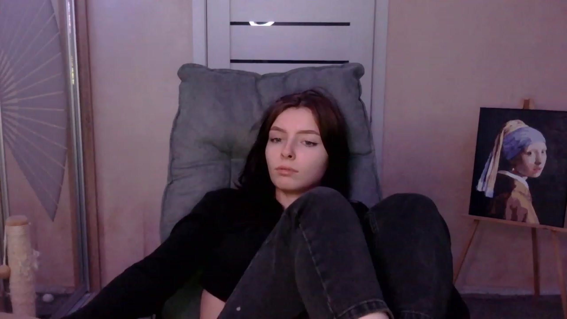 Gallery image thumbnail from MaybeMary's myfreecams stream on, 12/19/2023, 16:21 image 14 of 20