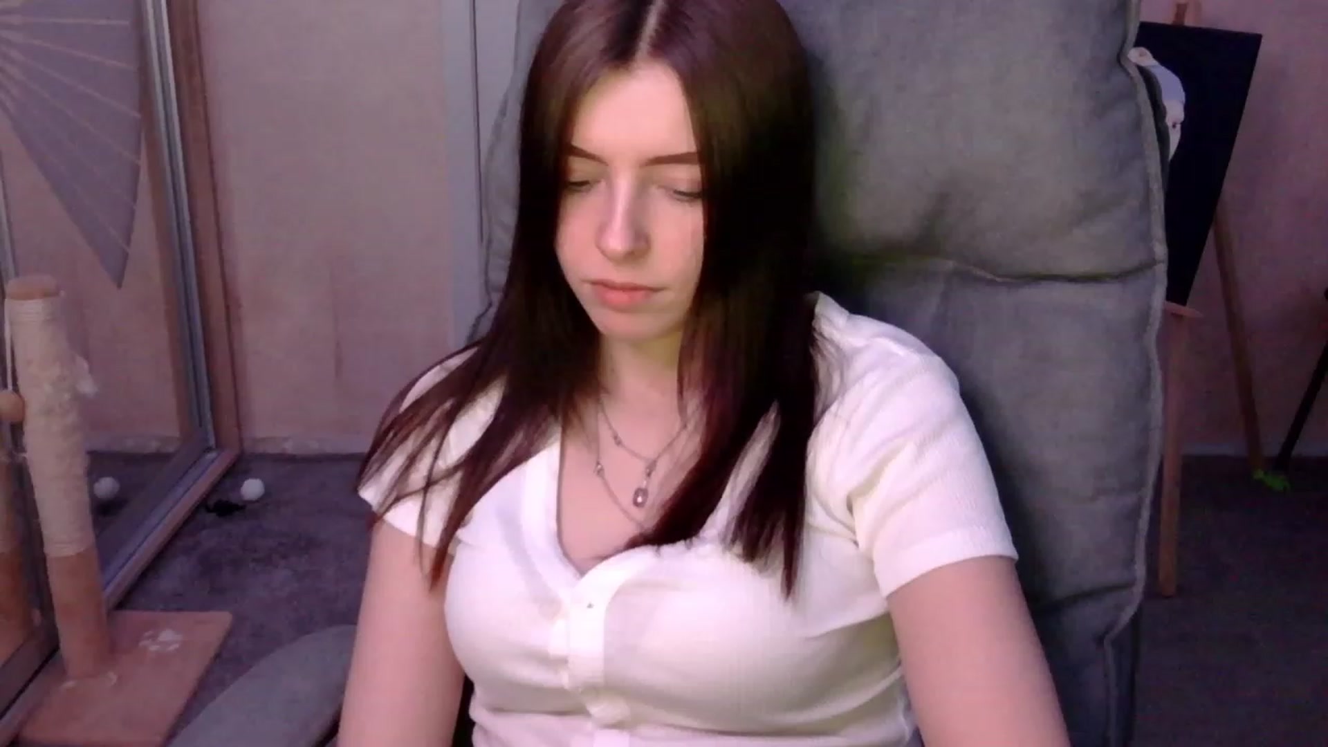 Gallery image thumbnail from MaybeMary's myfreecams stream on, 12/22/2023, 13:46 image 19 of 20
