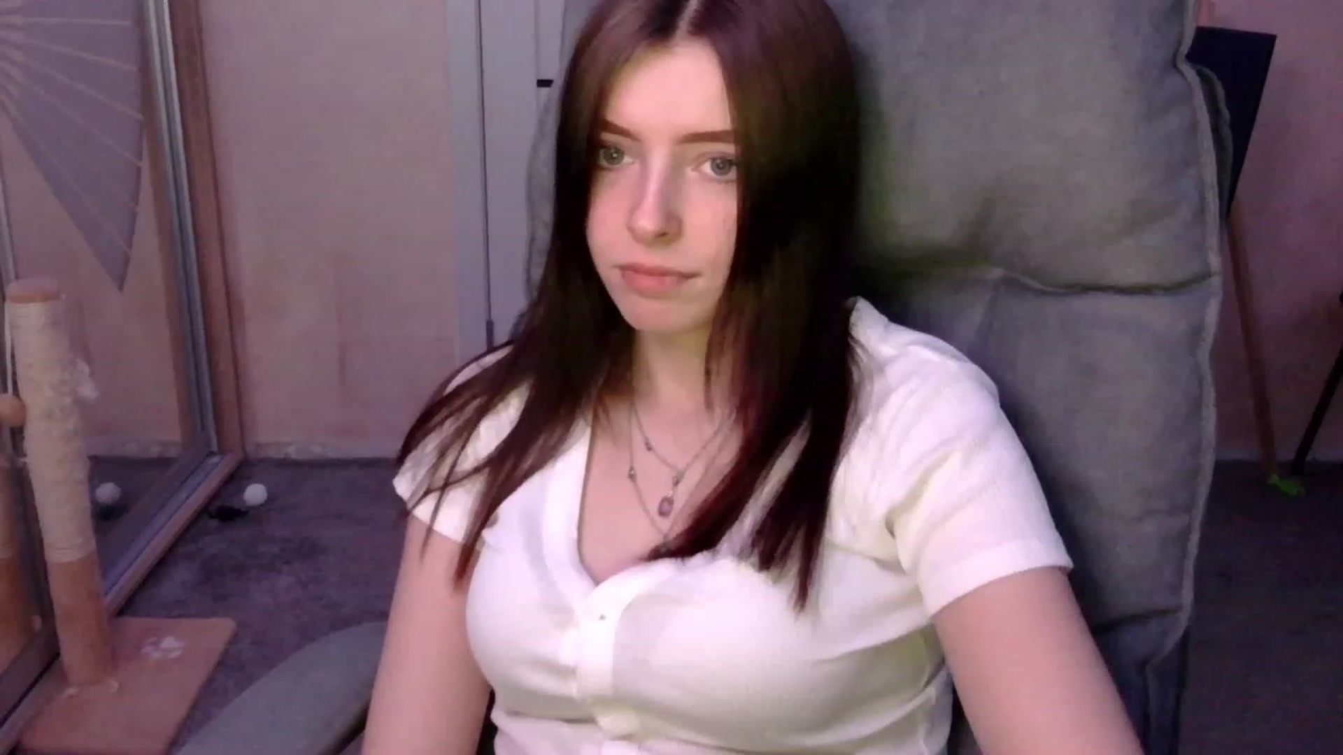 Gallery image thumbnail from MaybeMary's myfreecams stream on, 12/22/2023, 13:46 image 18 of 20