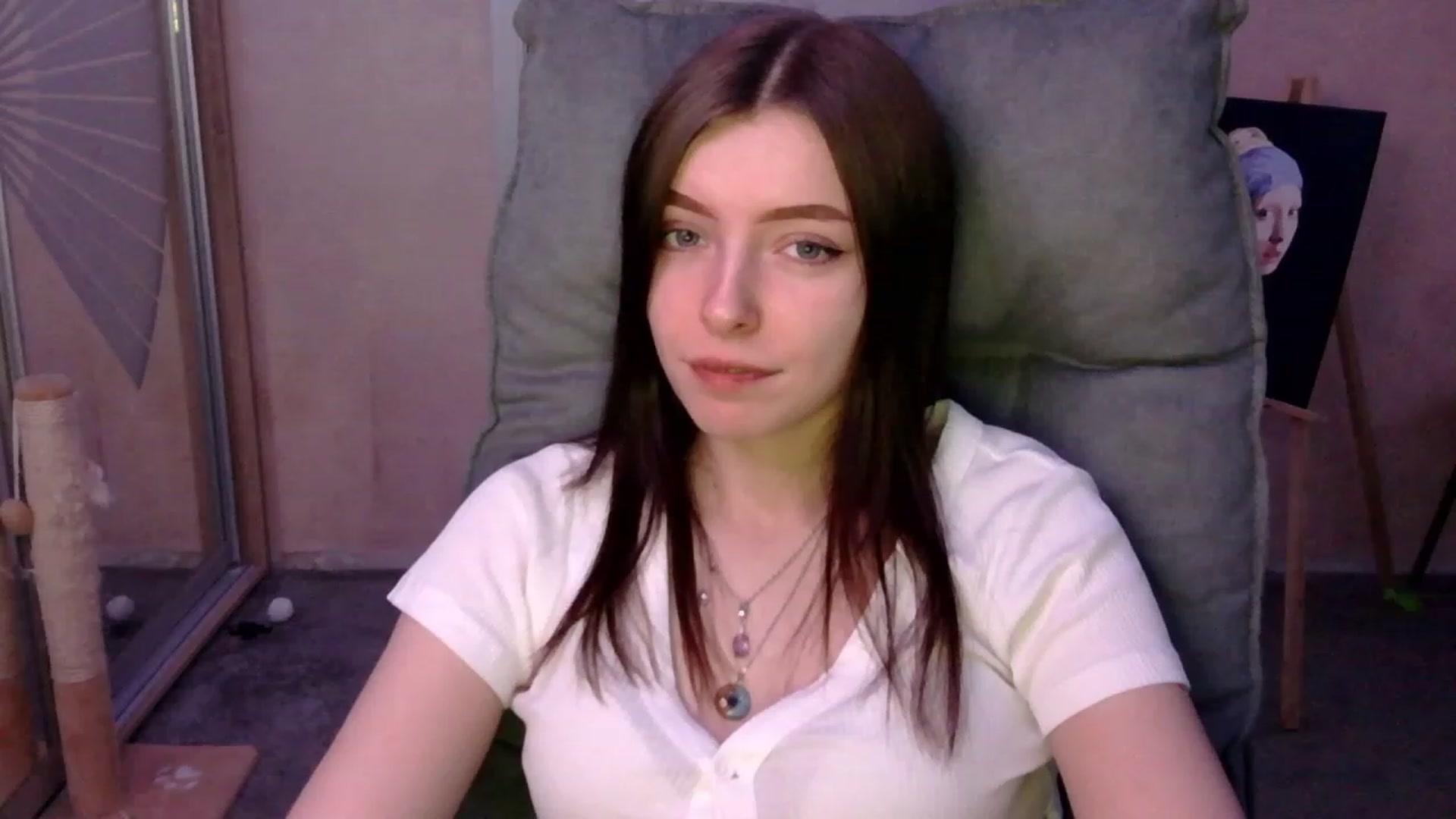 Gallery image thumbnail from MaybeMary's myfreecams stream on, 12/22/2023, 13:46 image 4 of 20