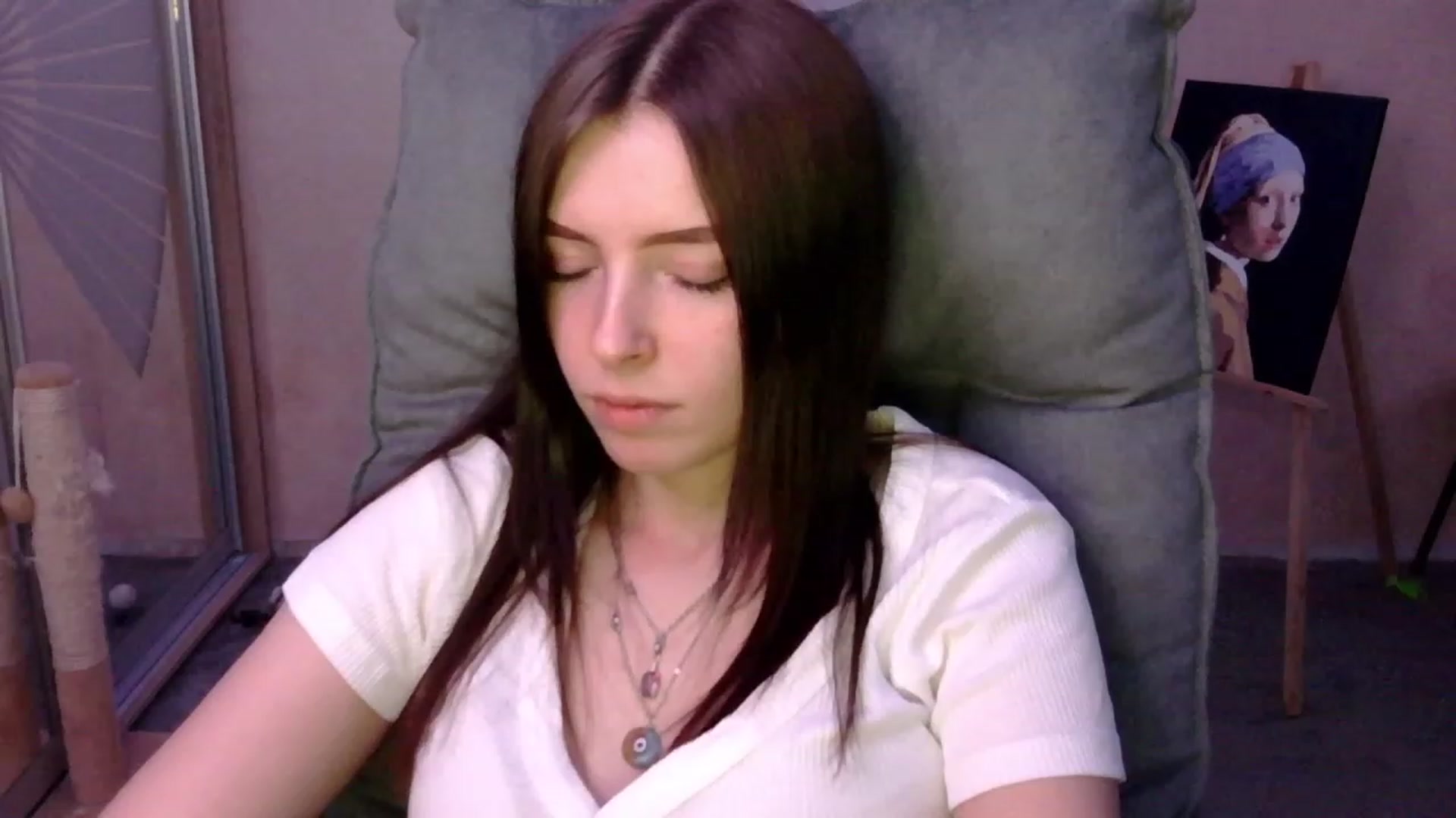 Gallery image thumbnail from MaybeMary's myfreecams stream on, 12/22/2023, 15:18 image 12 of 20