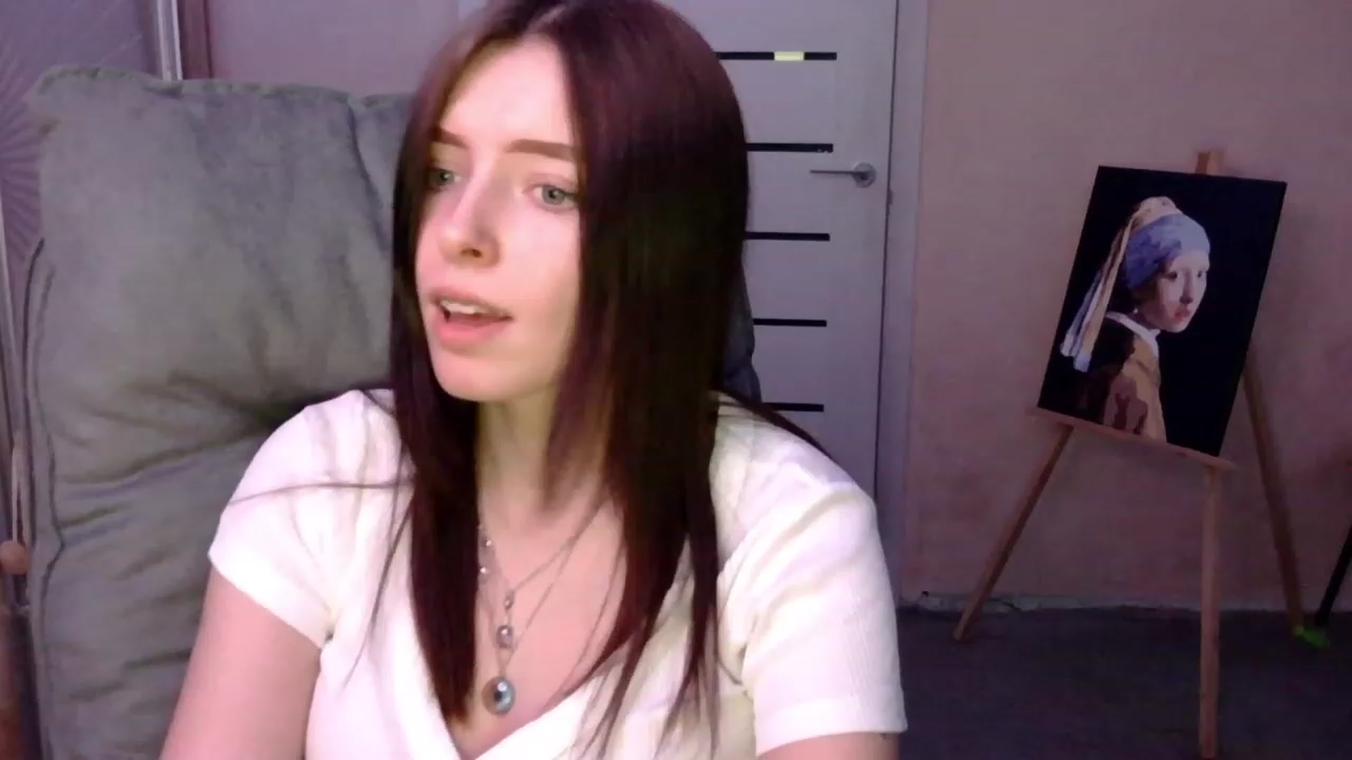 Gallery image thumbnail from MaybeMary's myfreecams stream on, 12/22/2023, 15:18 image 7 of 20