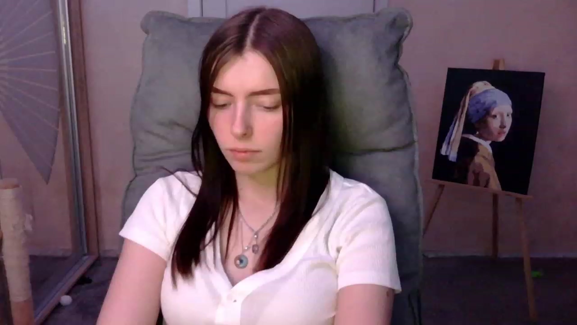 Gallery image thumbnail from MaybeMary's myfreecams stream on, 12/26/2023, 19:35 image 14 of 20