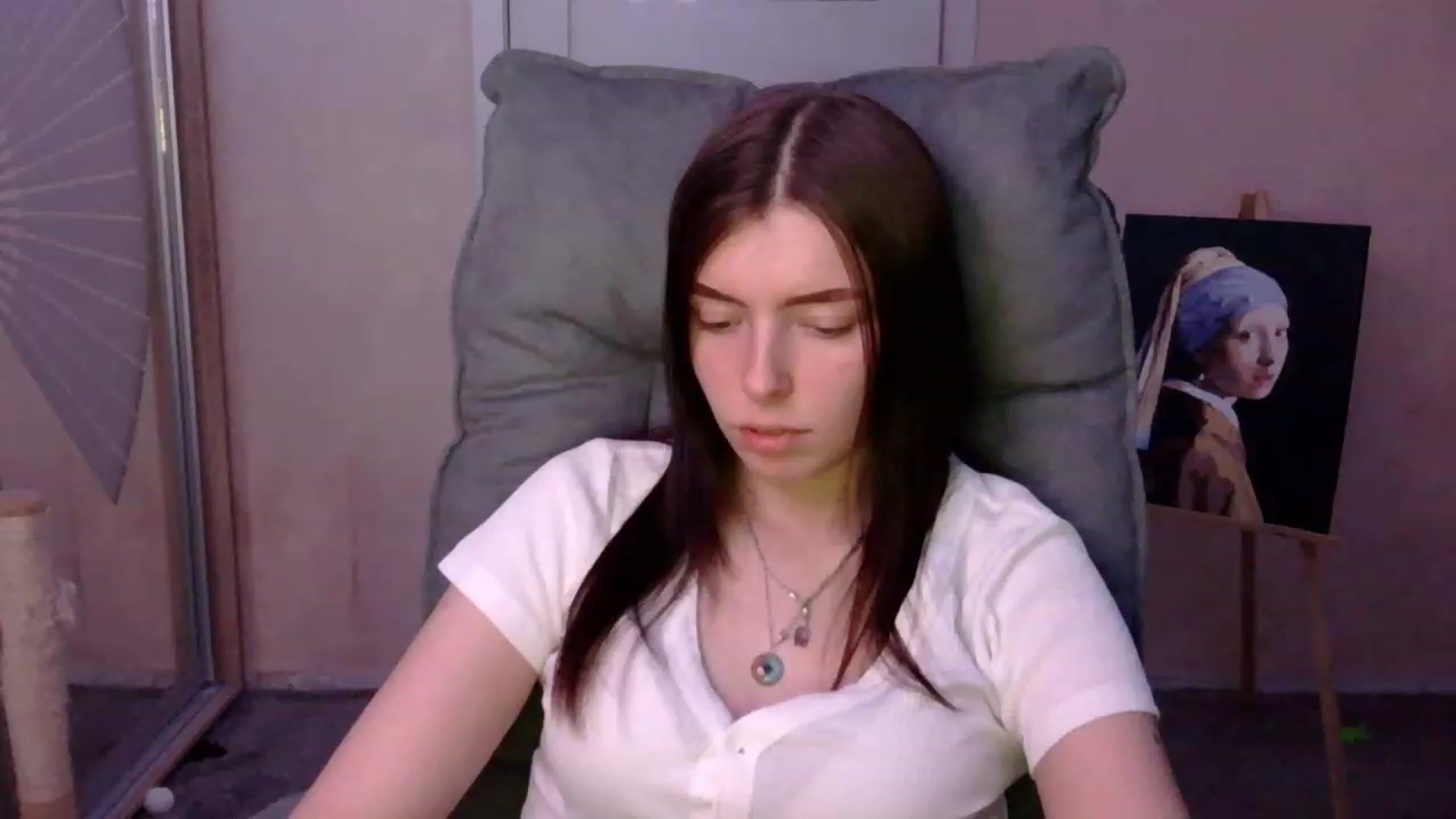Gallery image thumbnail from MaybeMary's myfreecams stream on, 12/26/2023, 19:35 image 6 of 20