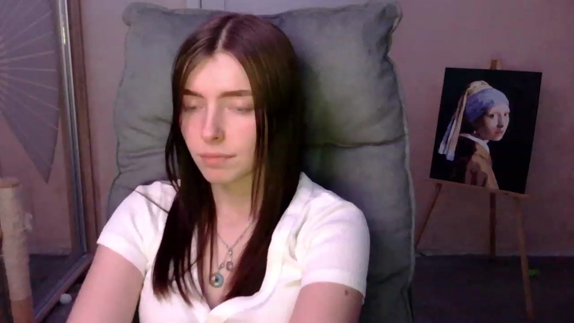 Gallery image thumbnail from MaybeMary's myfreecams stream on, 12/26/2023, 19:35 image 16 of 20