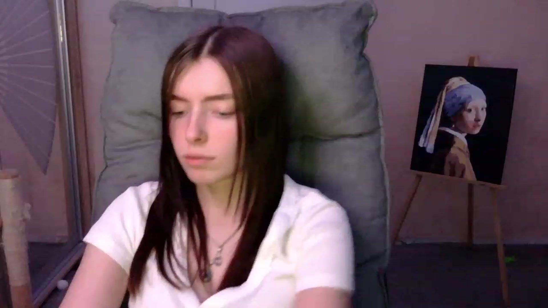 Gallery image thumbnail from MaybeMary's myfreecams stream on, 12/26/2023, 19:35 image 19 of 20