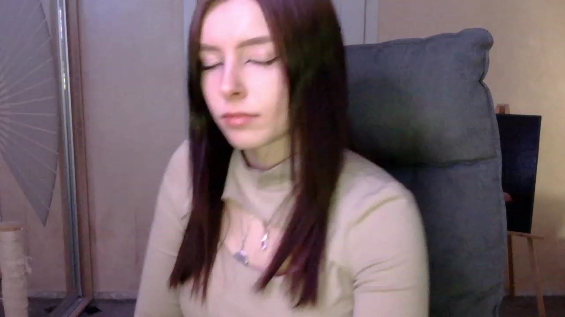 Gallery image thumbnail from MaybeMary's myfreecams stream on, 01/14/2024, 22:37 image 13 of 20