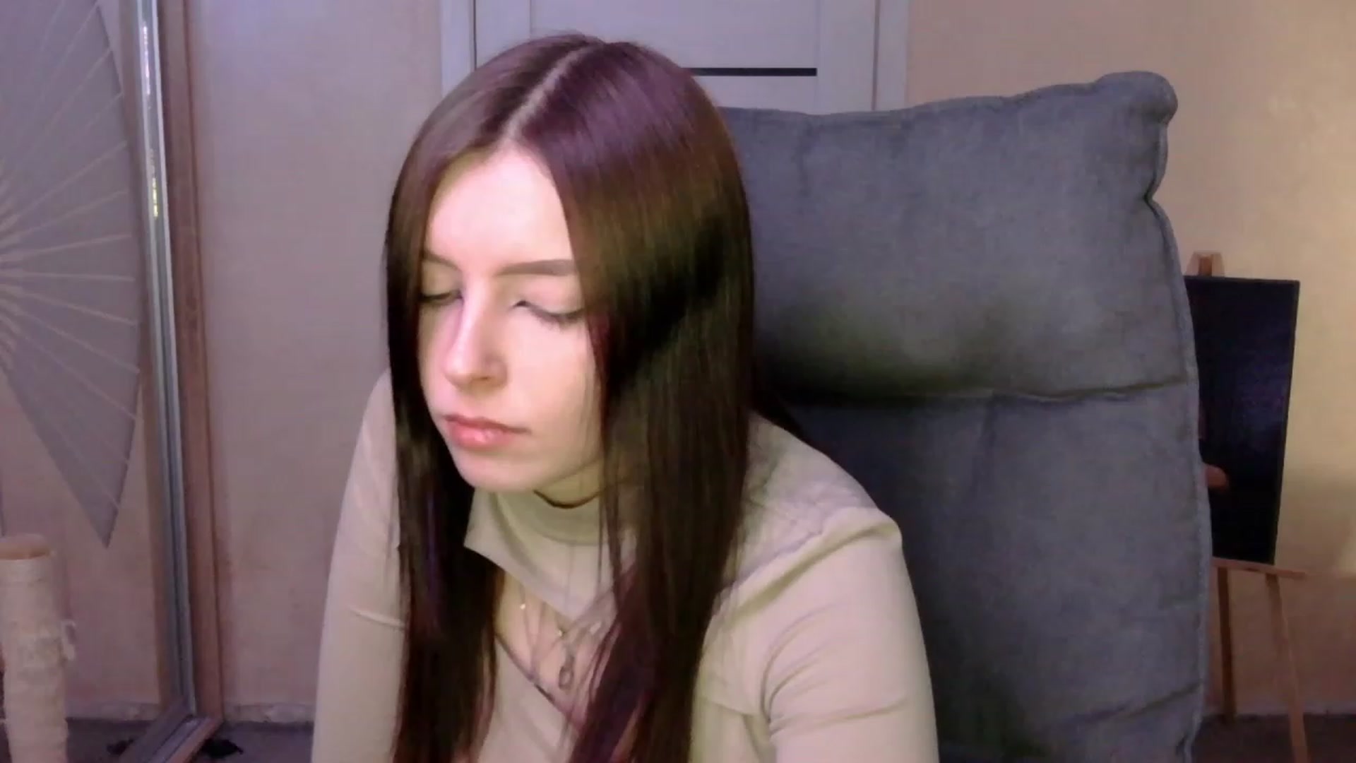 Gallery image thumbnail from MaybeMary's myfreecams stream on, 01/14/2024, 22:37 image 15 of 20