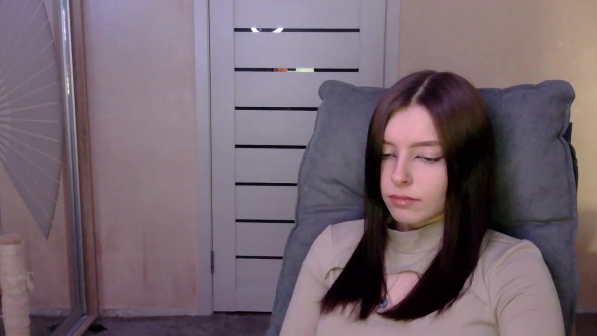 Gallery image thumbnail from MaybeMary's myfreecams stream on, 01/14/2024, 22:37 image 9 of 20