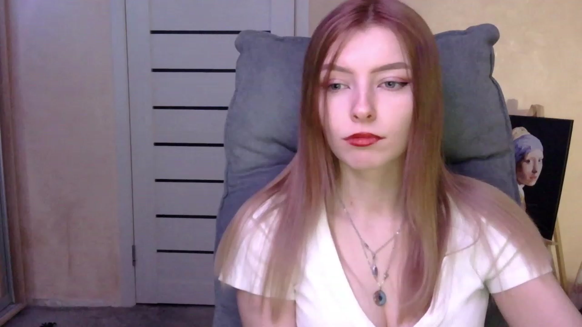 Gallery image thumbnail from MaybeMary's myfreecams stream on, 01/24/2024, 22:32 image 10 of 20