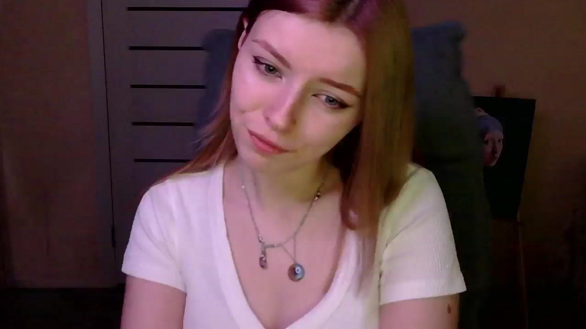 Gallery image thumbnail from MaybeMary's myfreecams stream on, 02/11/2024, 09:22 image 5 of 20