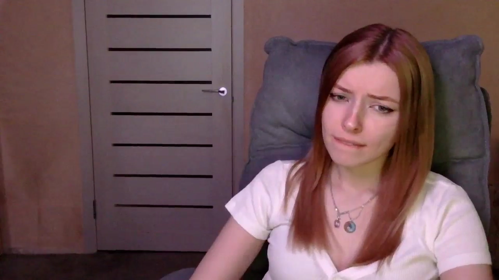 Gallery image thumbnail from MaybeMary's myfreecams stream on, 02/11/2024, 09:22 image 9 of 20