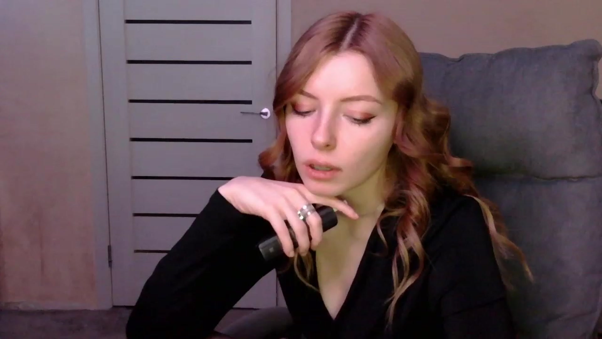 Gallery image thumbnail from MaybeMary's myfreecams stream on, 02/13/2024, 11:20 image 19 of 20