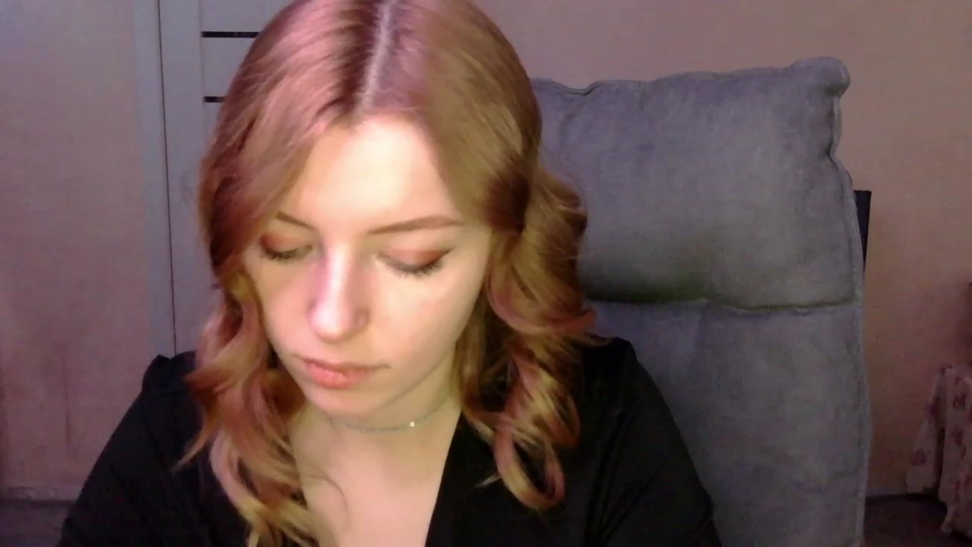Gallery image thumbnail from MaybeMary's myfreecams stream on, 02/13/2024, 11:20 image 12 of 20