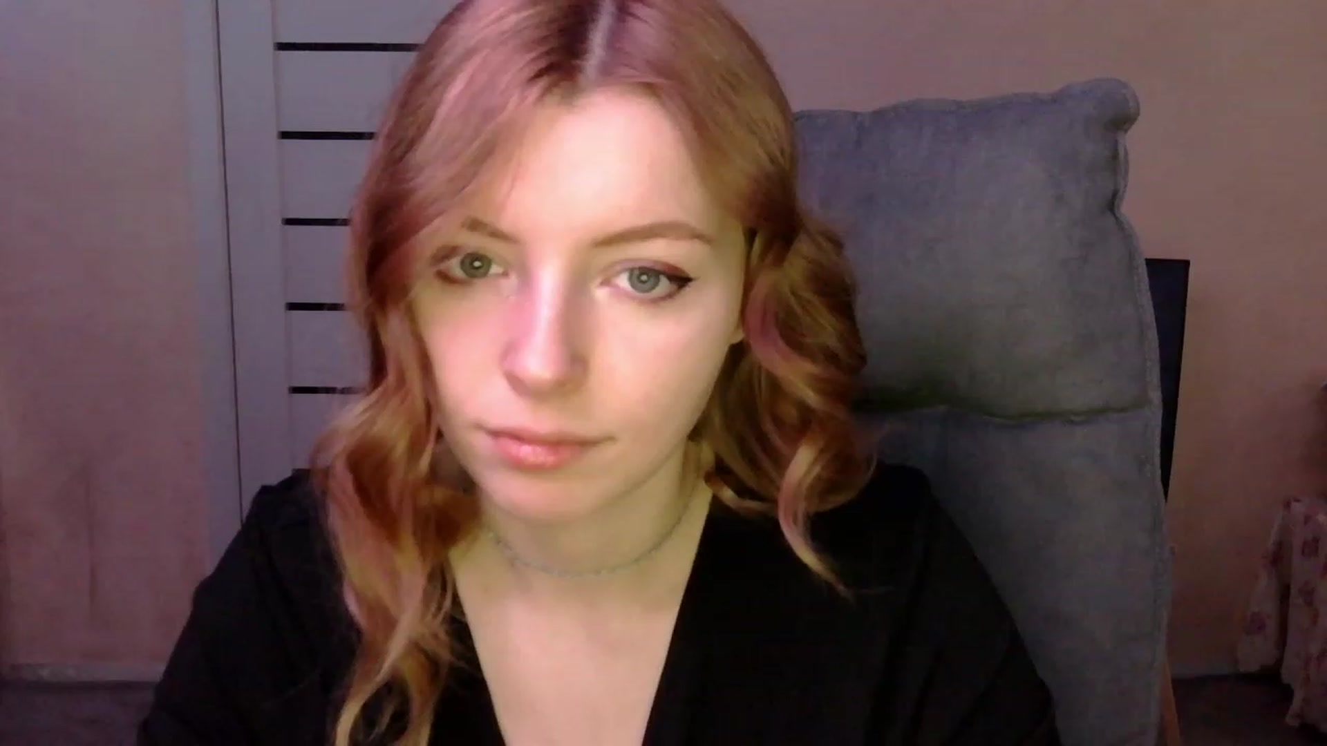 Gallery image thumbnail from MaybeMary's myfreecams stream on, 02/13/2024, 11:20 image 2 of 20