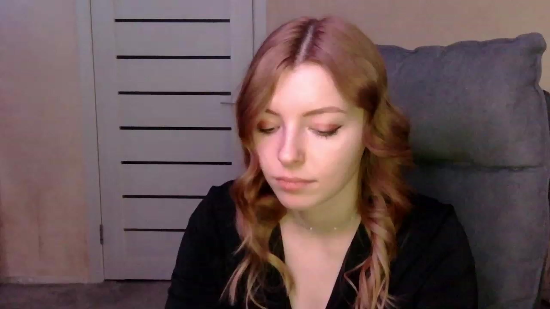 Gallery image thumbnail from MaybeMary's myfreecams stream on, 02/13/2024, 12:12 image 17 of 20