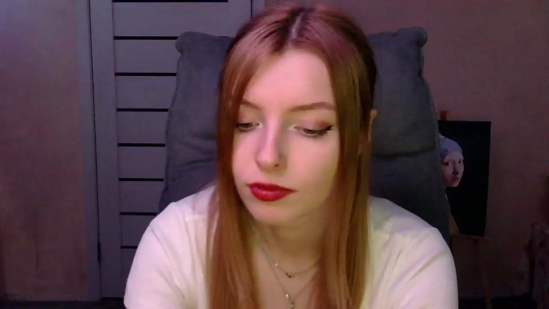 Gallery image thumbnail from MaybeMary's myfreecams stream on, 02/17/2024, 16:09 image 18 of 20