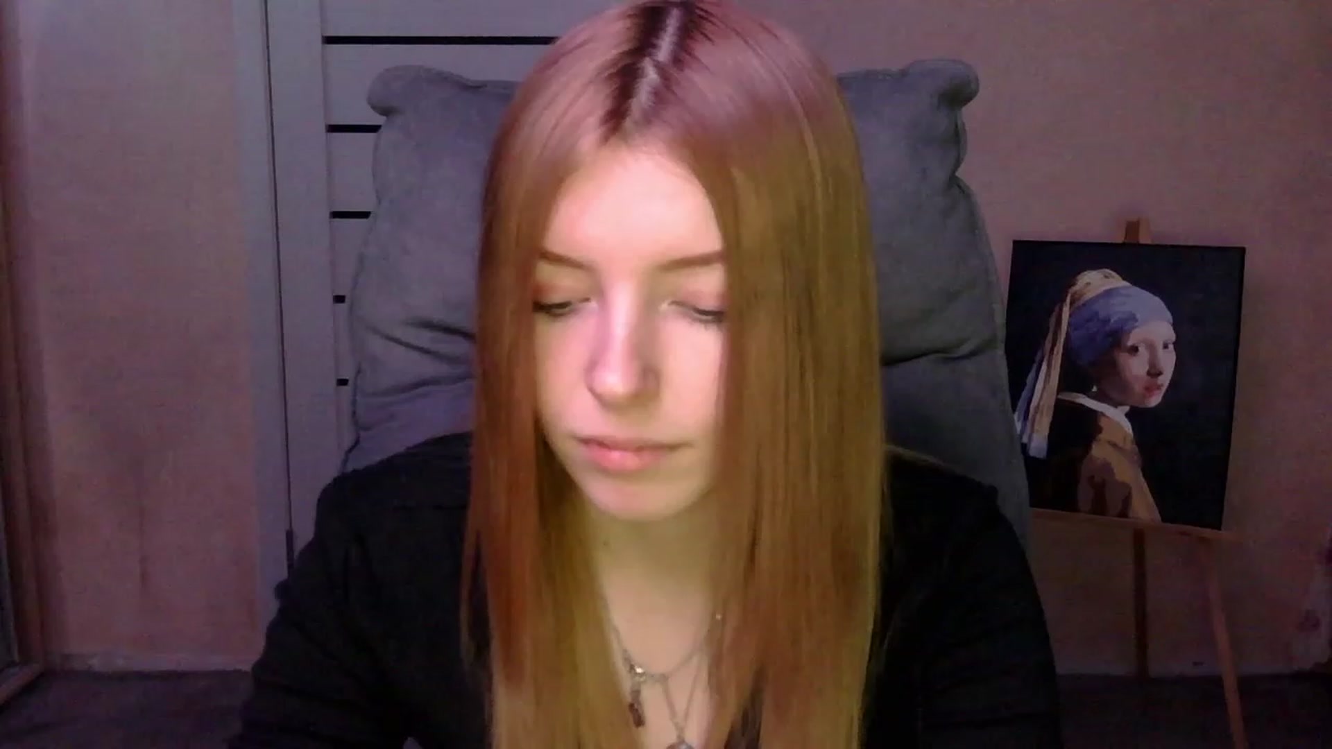 Gallery image thumbnail from MaybeMary's myfreecams stream on, 02/20/2024, 14:24 image 11 of 20