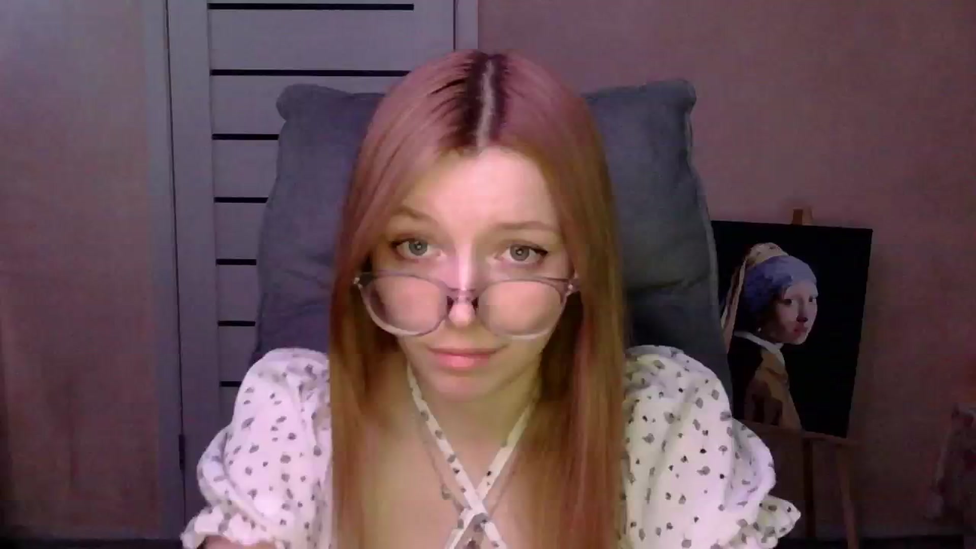 Gallery image thumbnail from MaybeMary's myfreecams stream on, 02/26/2024, 20:33 image 3 of 20
