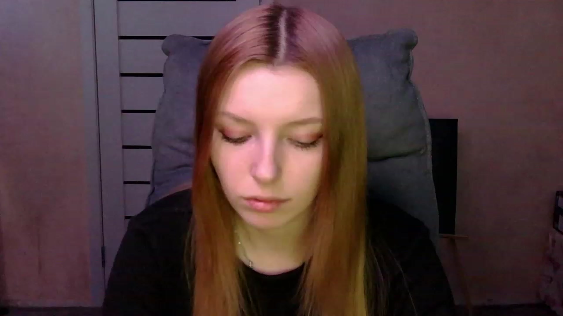 Gallery image thumbnail from MaybeMary's myfreecams stream on, 03/04/2024, 21:23 image 3 of 20