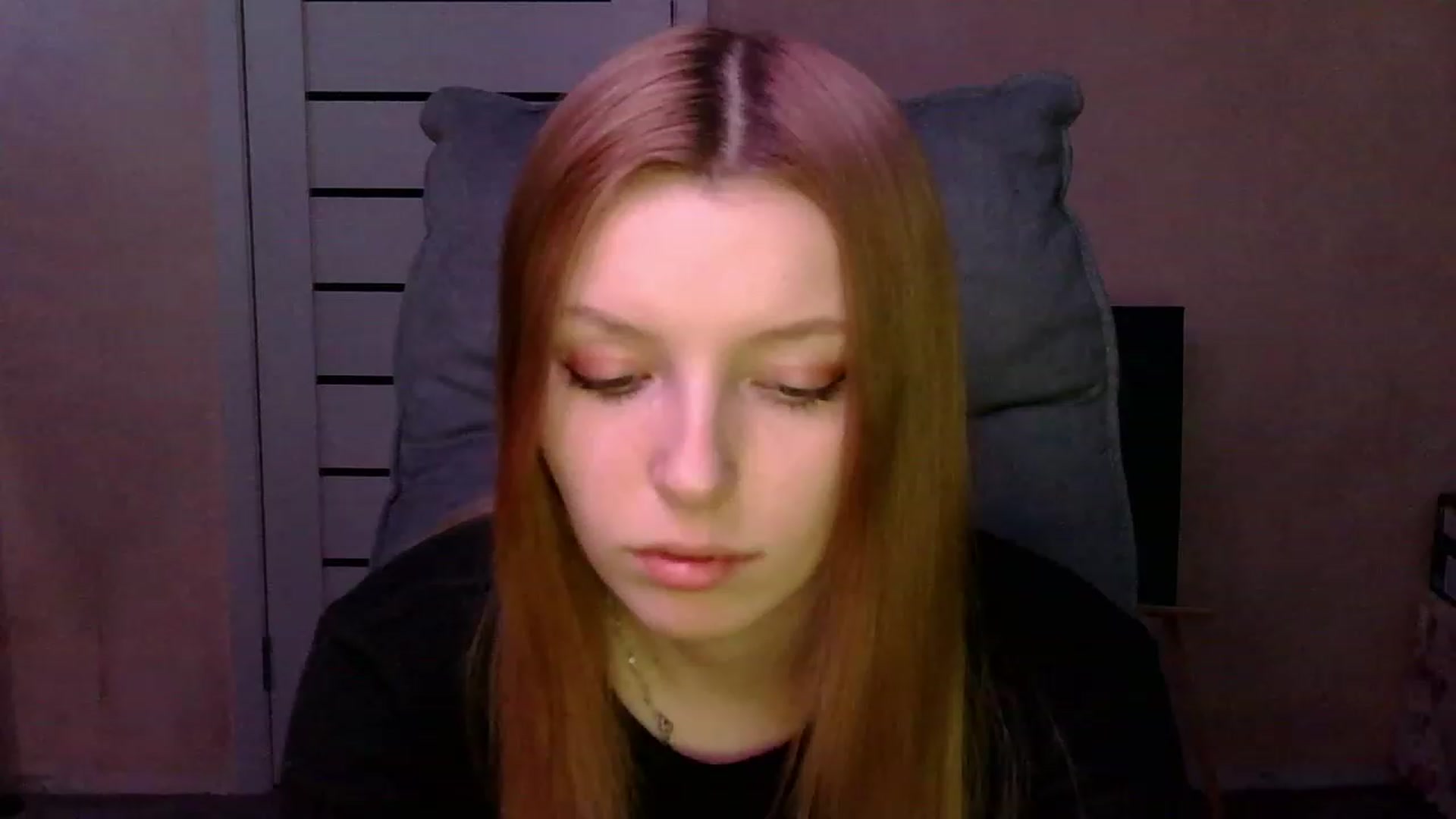 Gallery image thumbnail from MaybeMary's myfreecams stream on, 03/04/2024, 21:23 image 5 of 20