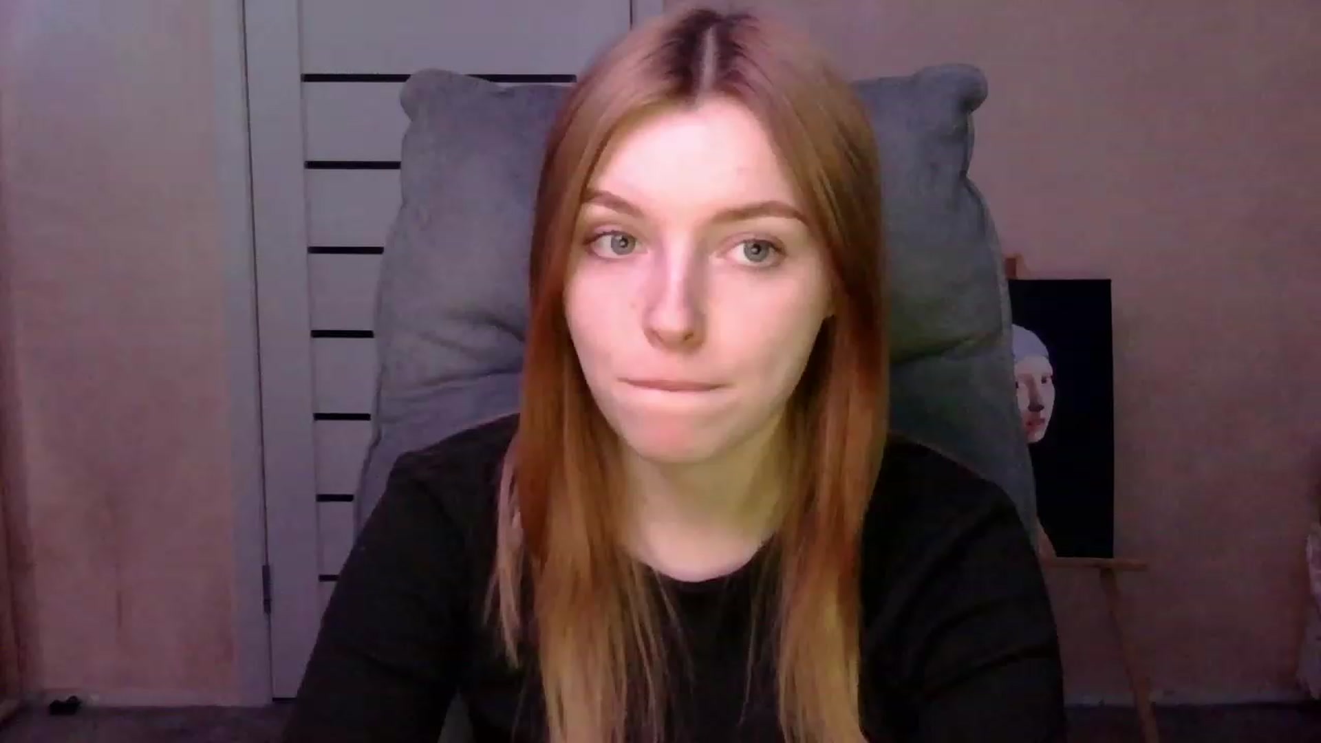 Gallery image thumbnail from MaybeMary's myfreecams stream on, 03/06/2024, 17:01 image 8 of 20