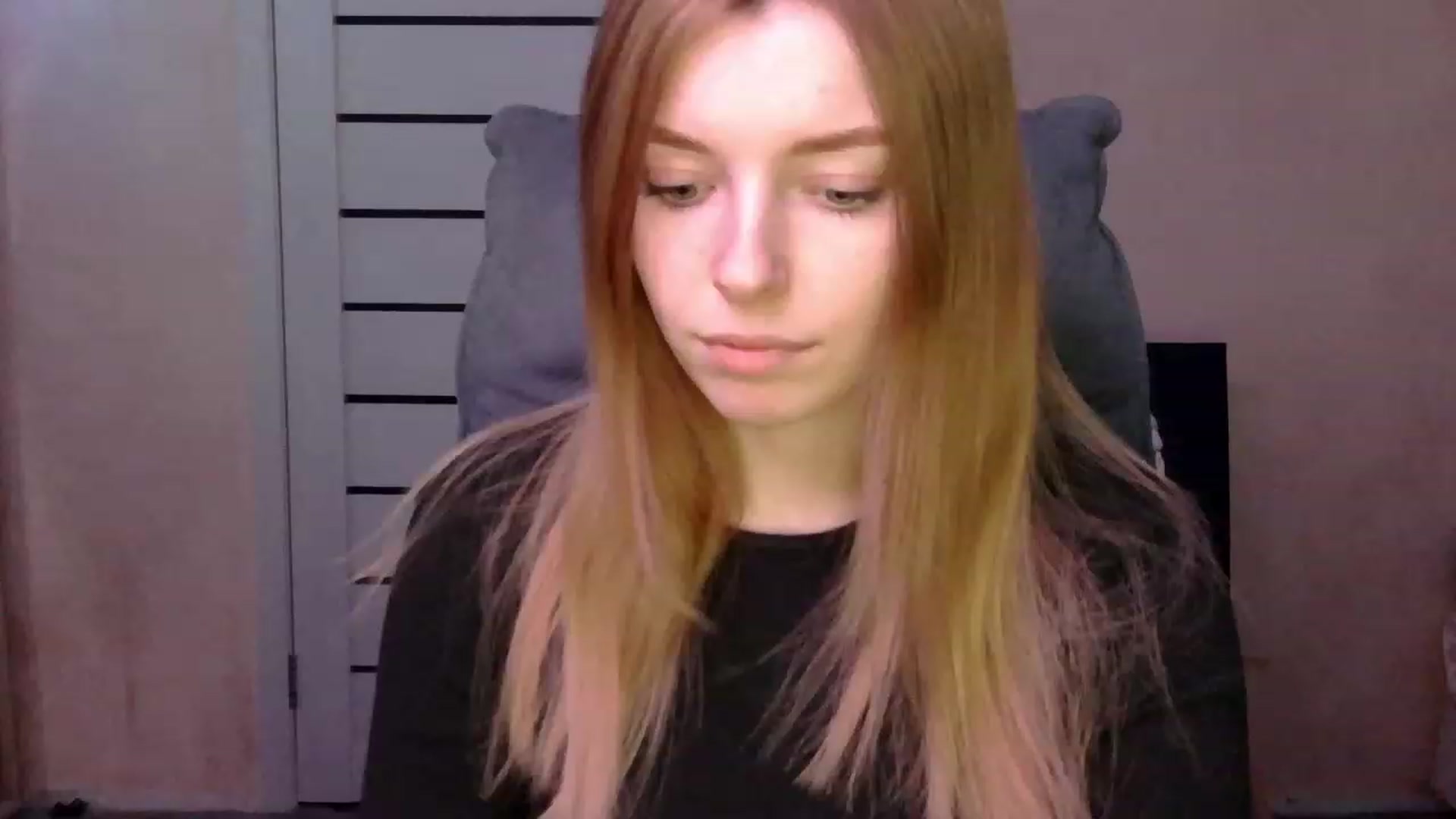 Gallery image thumbnail from MaybeMary's myfreecams stream on, 03/06/2024, 17:01 image 14 of 20