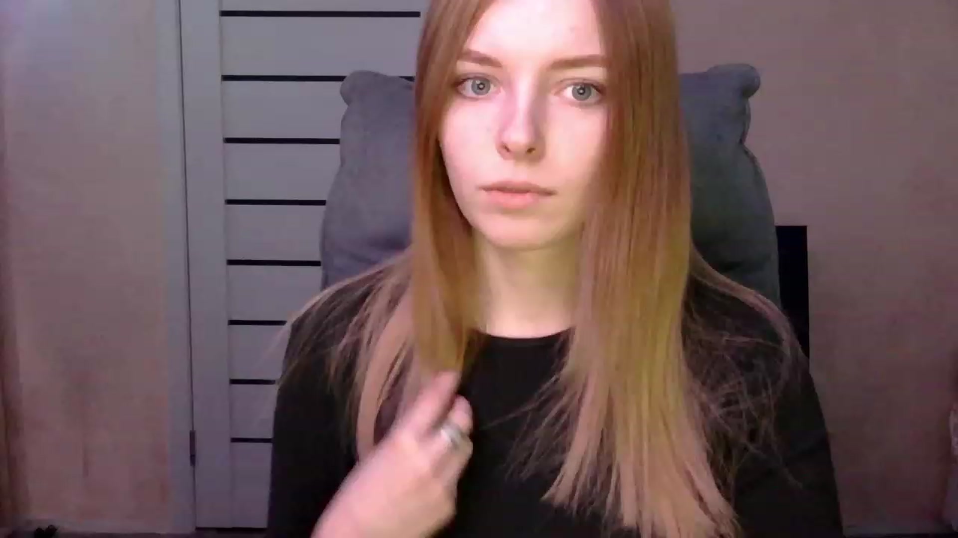 Gallery image thumbnail from MaybeMary's myfreecams stream on, 03/06/2024, 17:01 image 17 of 20