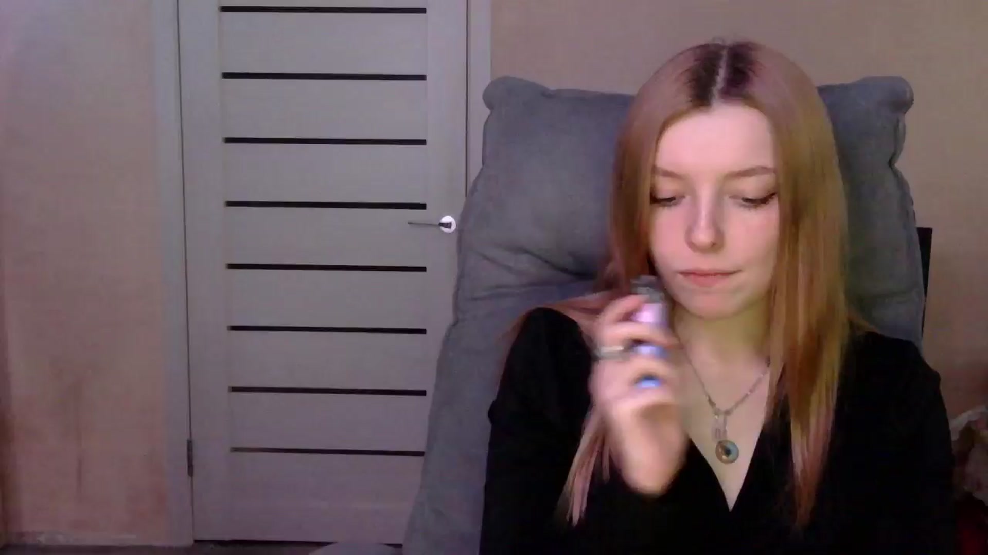 Gallery image thumbnail from MaybeMary's myfreecams stream on, 03/24/2024, 14:10 image 9 of 20