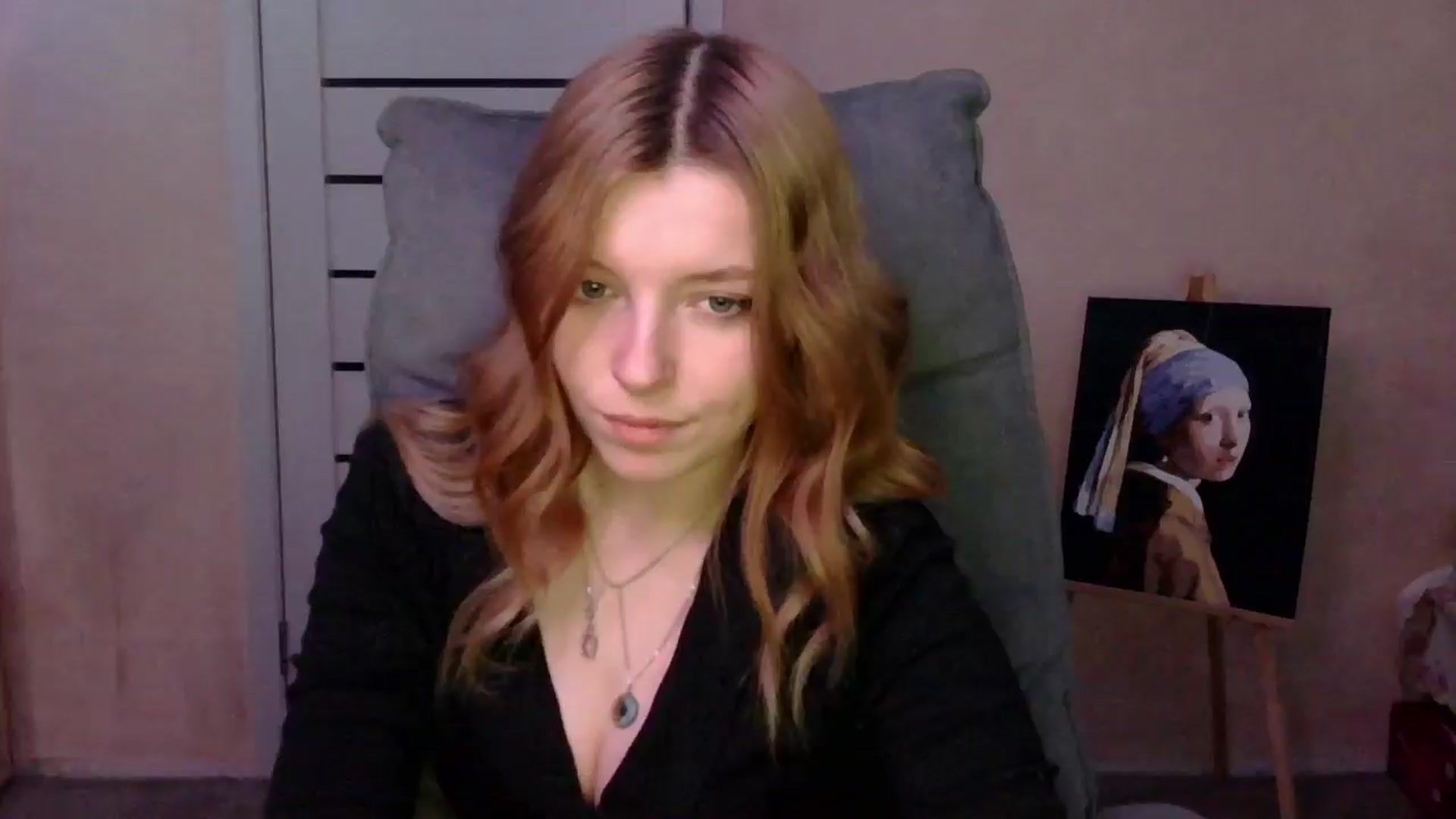 Gallery image thumbnail from MaybeMary's myfreecams stream on, 03/28/2024, 21:59 image 16 of 20