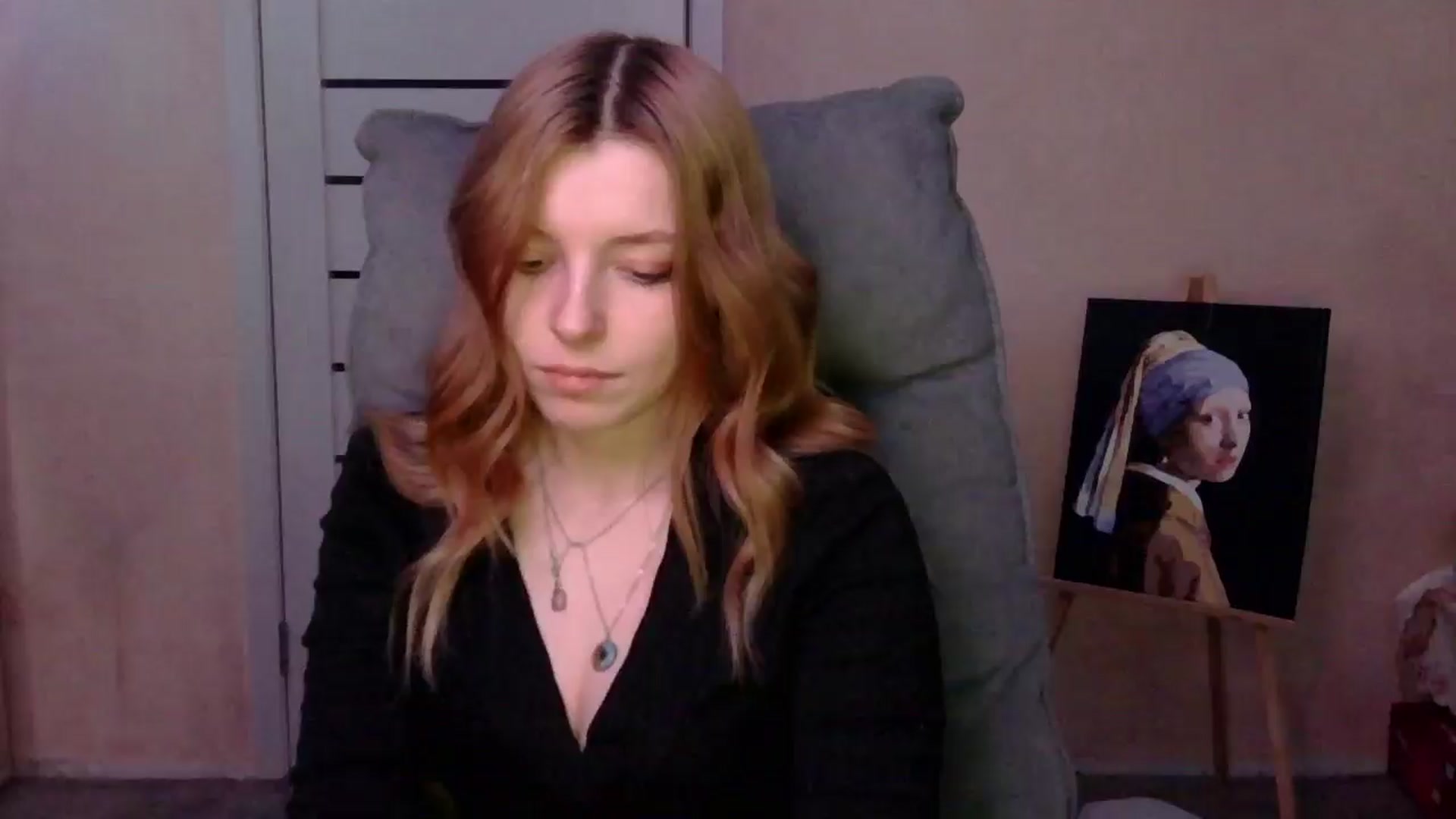 Gallery image thumbnail from MaybeMary's myfreecams stream on, 03/28/2024, 21:59 image 18 of 20