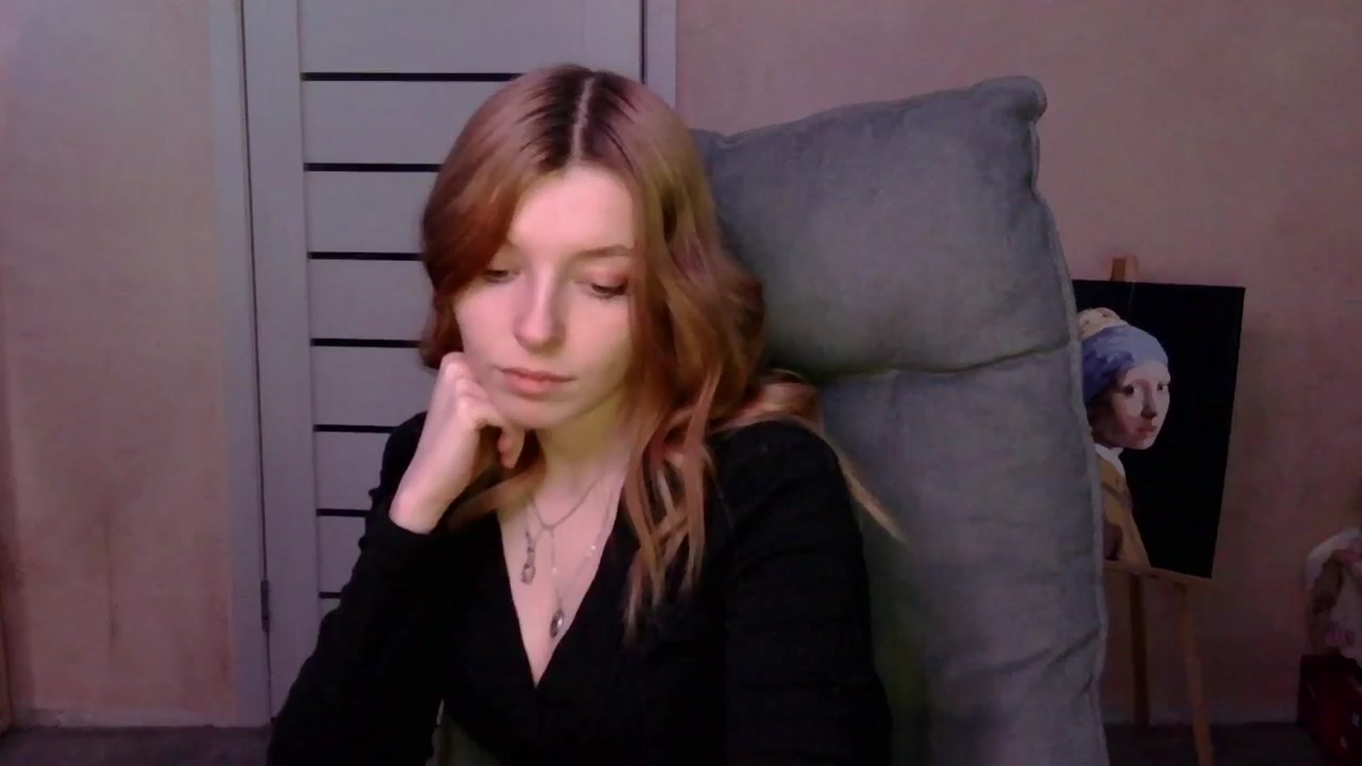 Gallery image thumbnail from MaybeMary's myfreecams stream on, 03/28/2024, 21:59 image 6 of 20