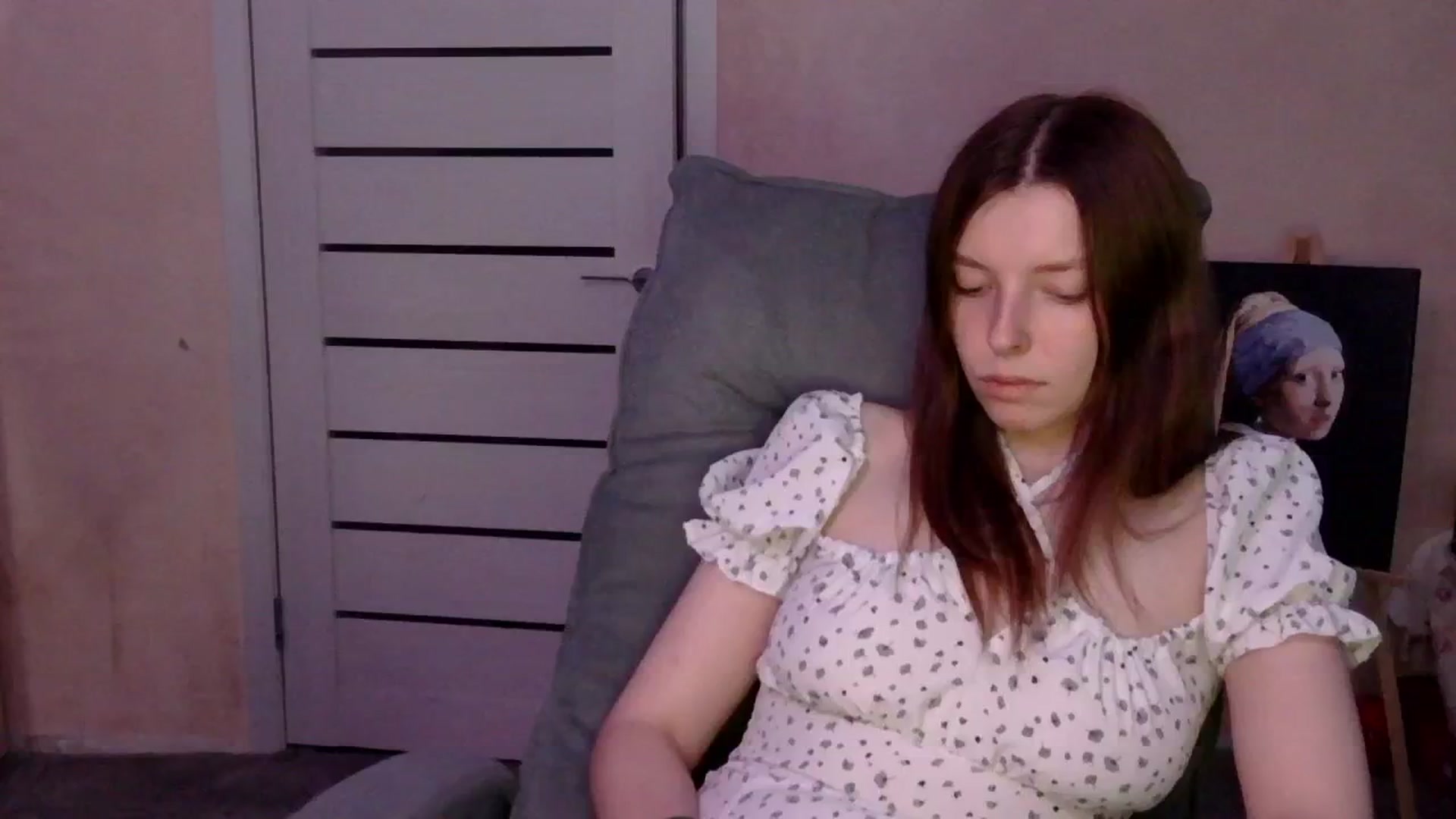 Gallery image thumbnail from MaybeMary's myfreecams stream on, 06/12/2024, 19:42 image 9 of 20