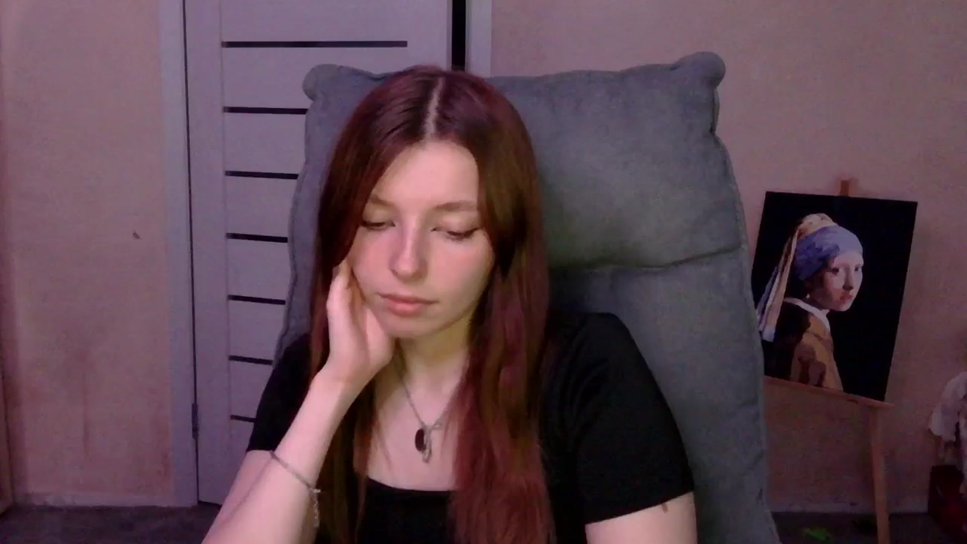 Gallery image thumbnail from MaybeMary's myfreecams stream on, 06/25/2024, 22:59 image 18 of 20