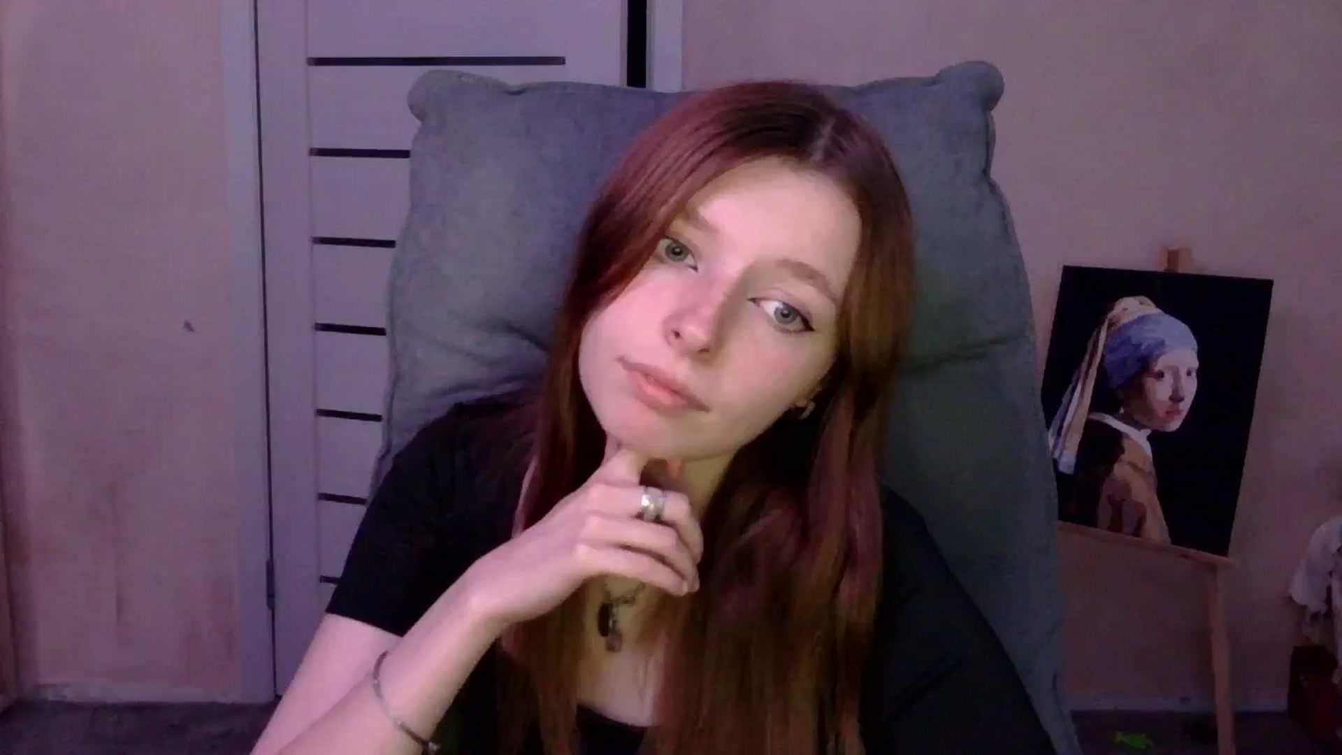 Gallery image thumbnail from MaybeMary's myfreecams stream on, 06/25/2024, 22:59 image 17 of 20