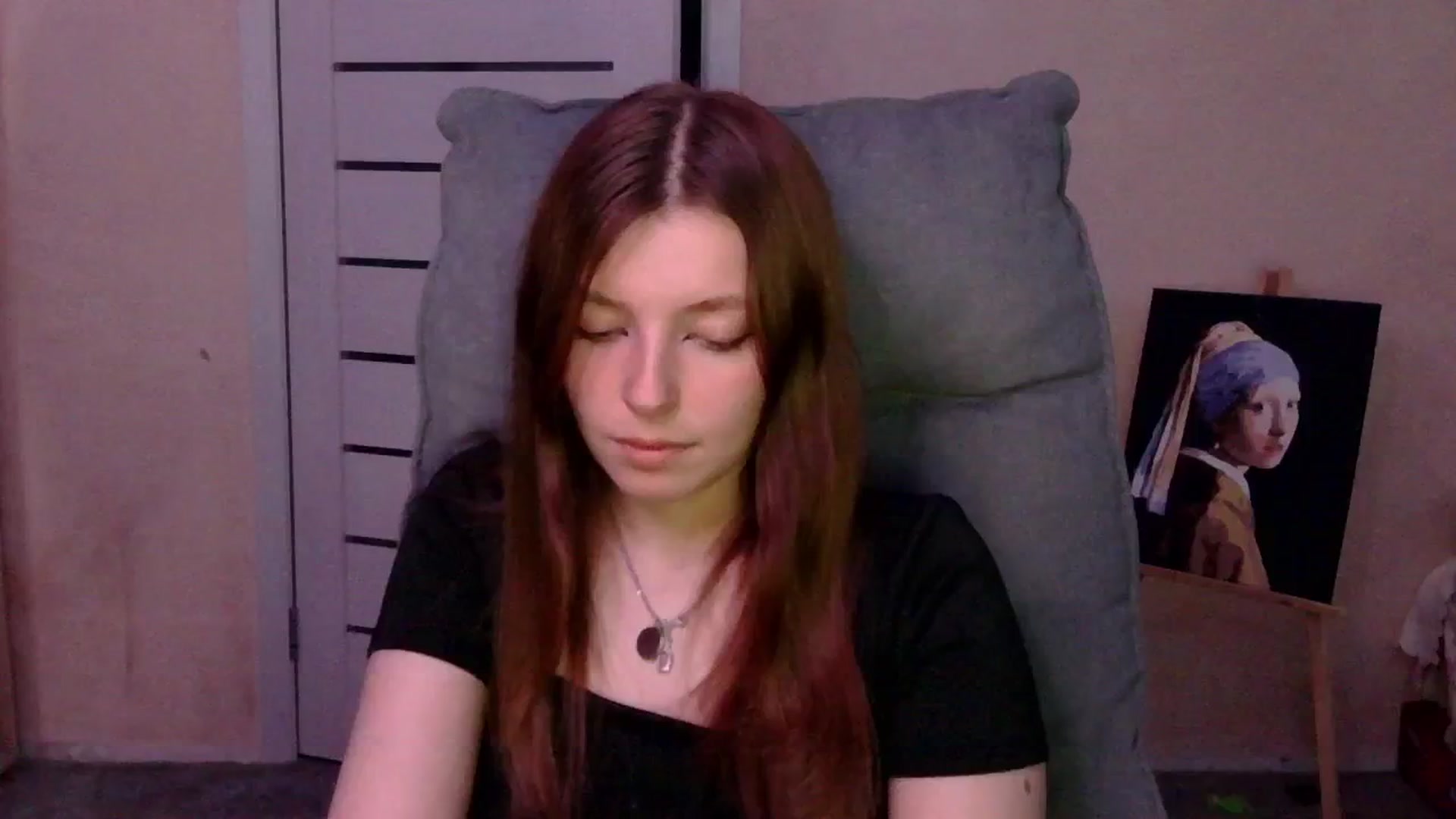 Gallery image thumbnail from MaybeMary's myfreecams stream on, 06/25/2024, 22:59 image 20 of 20