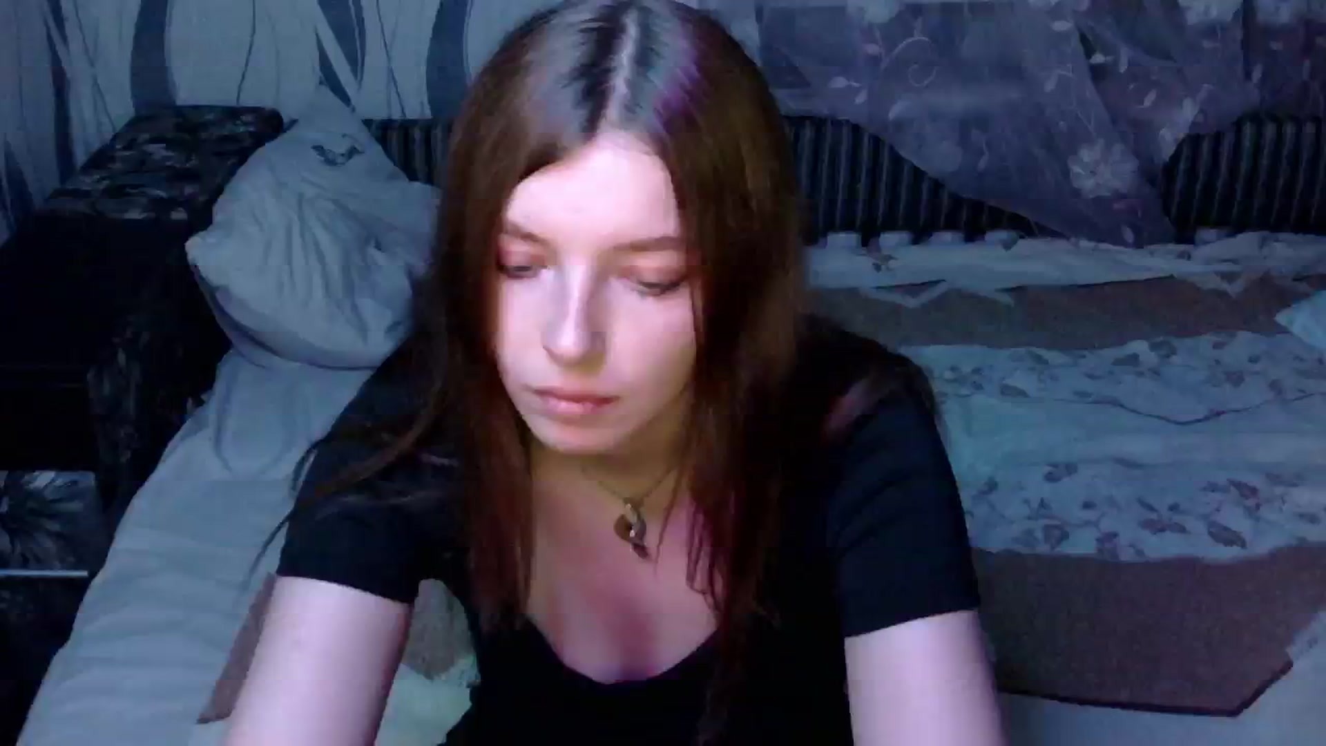 Gallery image thumbnail from MaybeMary's myfreecams stream on, 07/04/2024, 22:37 image 9 of 20