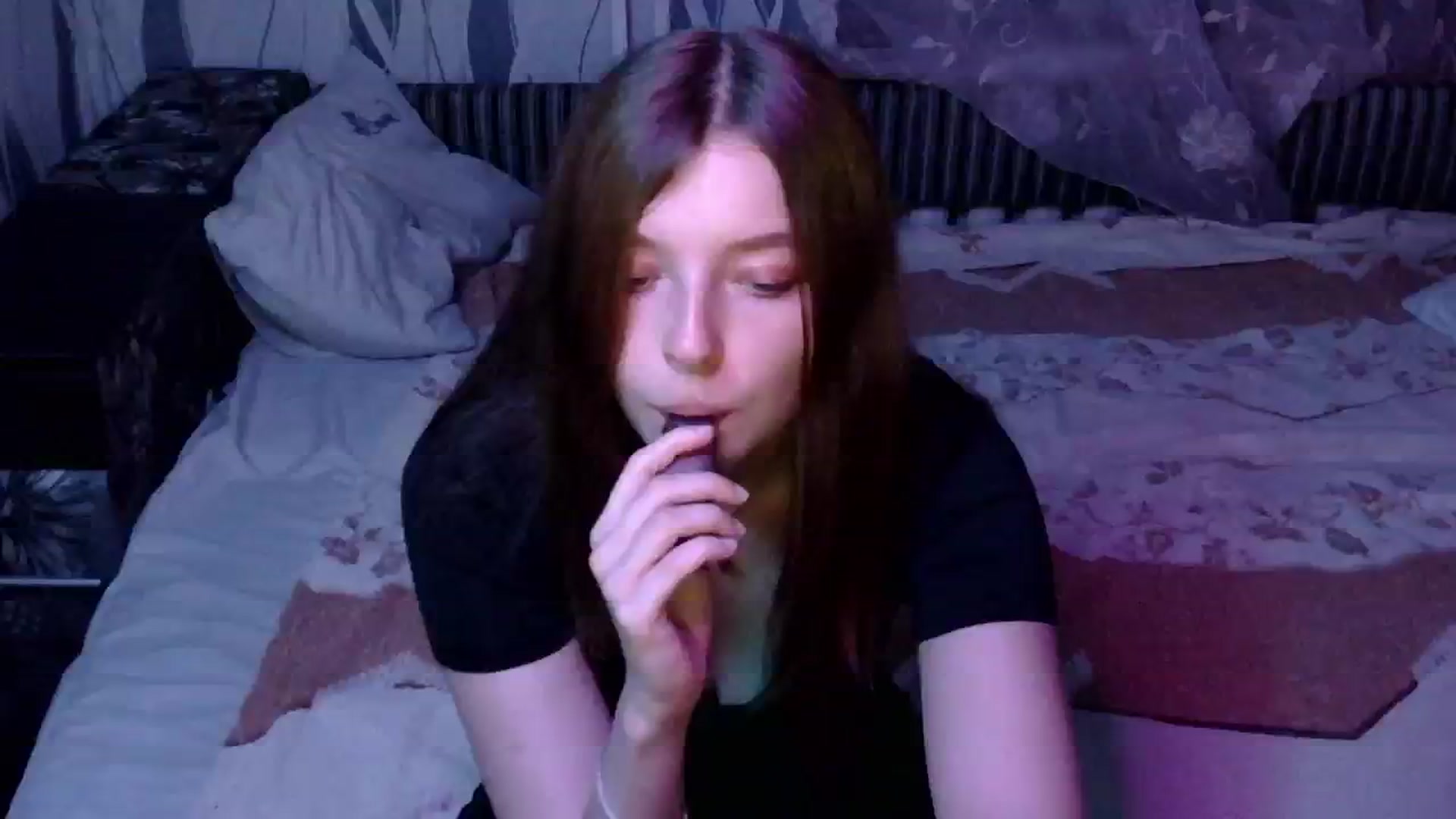 Gallery image thumbnail from MaybeMary's myfreecams stream on, 07/04/2024, 22:37 image 1 of 20