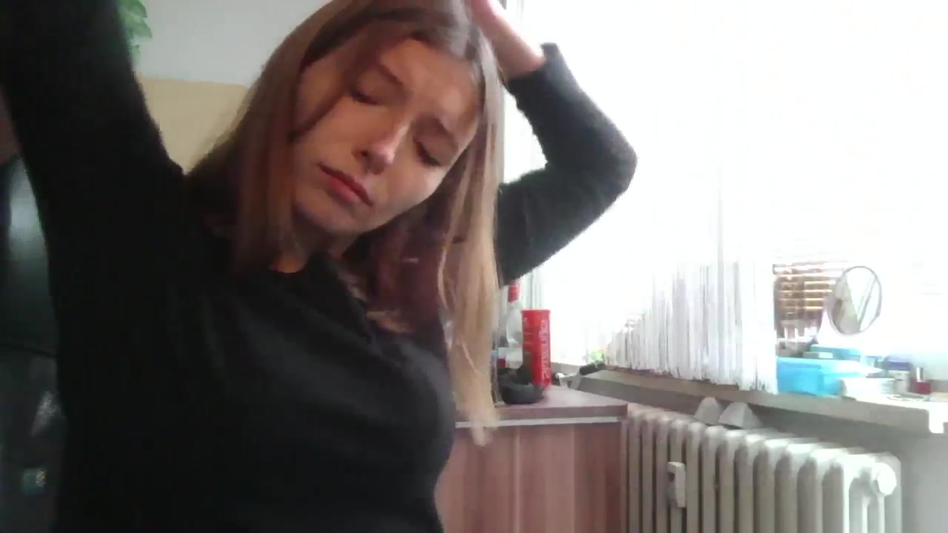 Gallery image thumbnail from MaybeMary's myfreecams stream on, 09/29/2024, 14:22 image 18 of 20