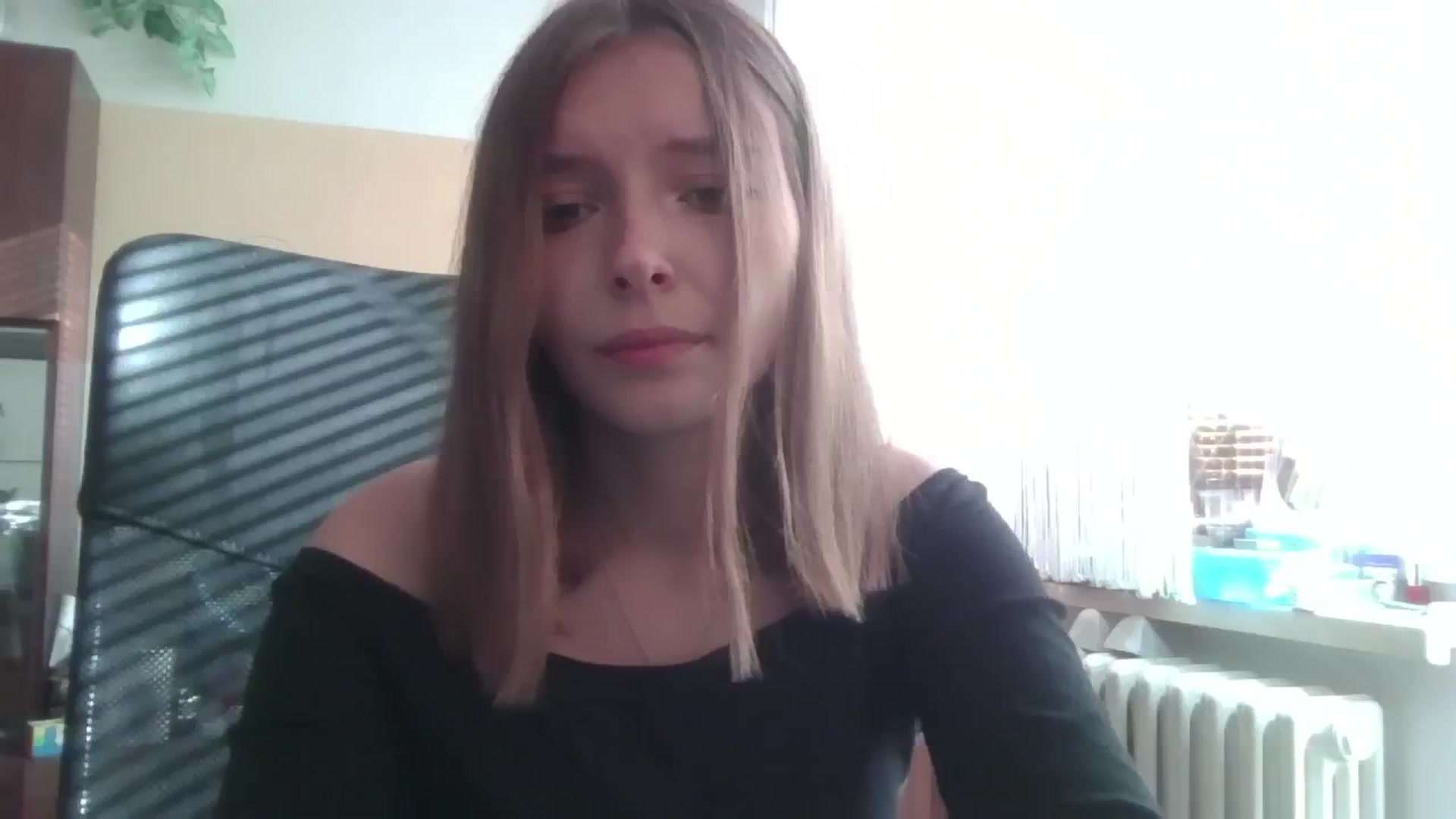 Gallery image thumbnail from MaybeMary's myfreecams stream on, 09/29/2024, 14:22 image 4 of 20