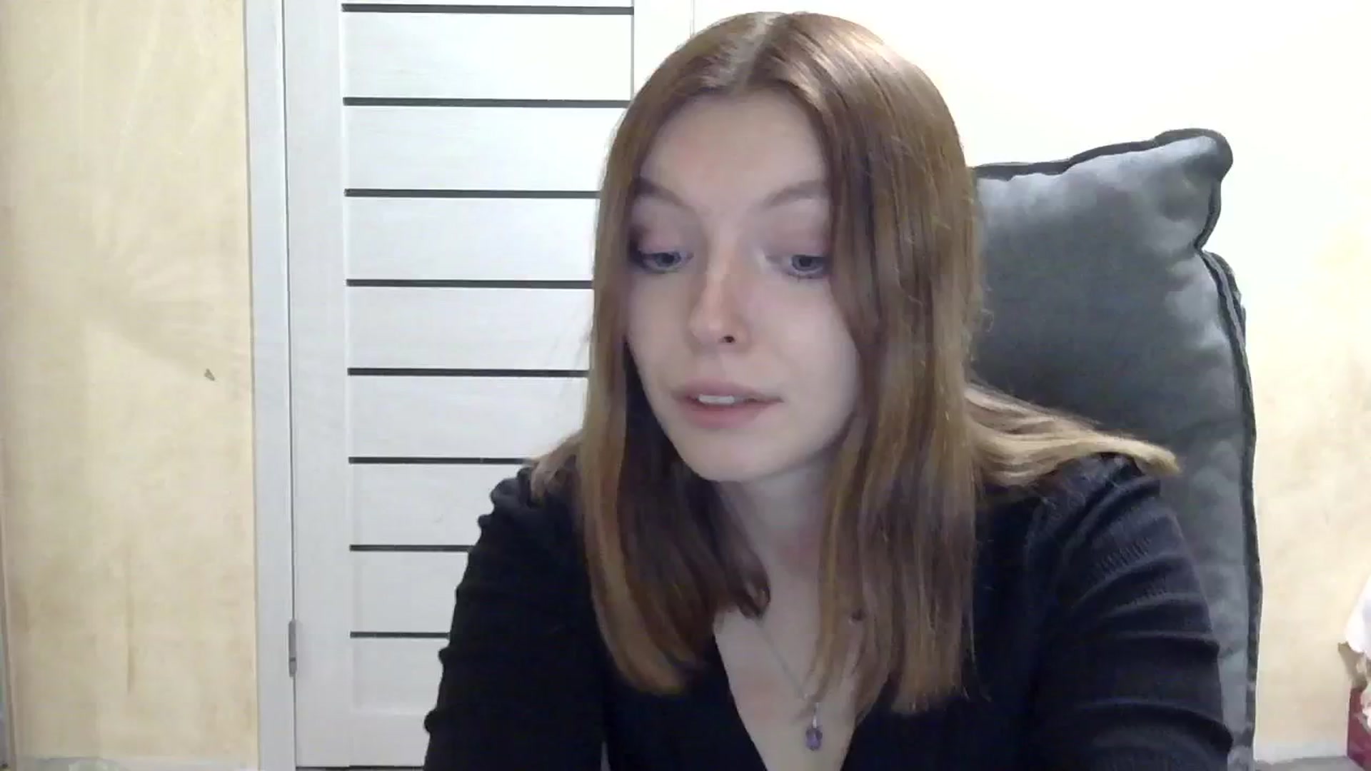 Gallery image thumbnail from MaybeMary's myfreecams stream on, 10/25/2024, 17:02 image 14 of 20