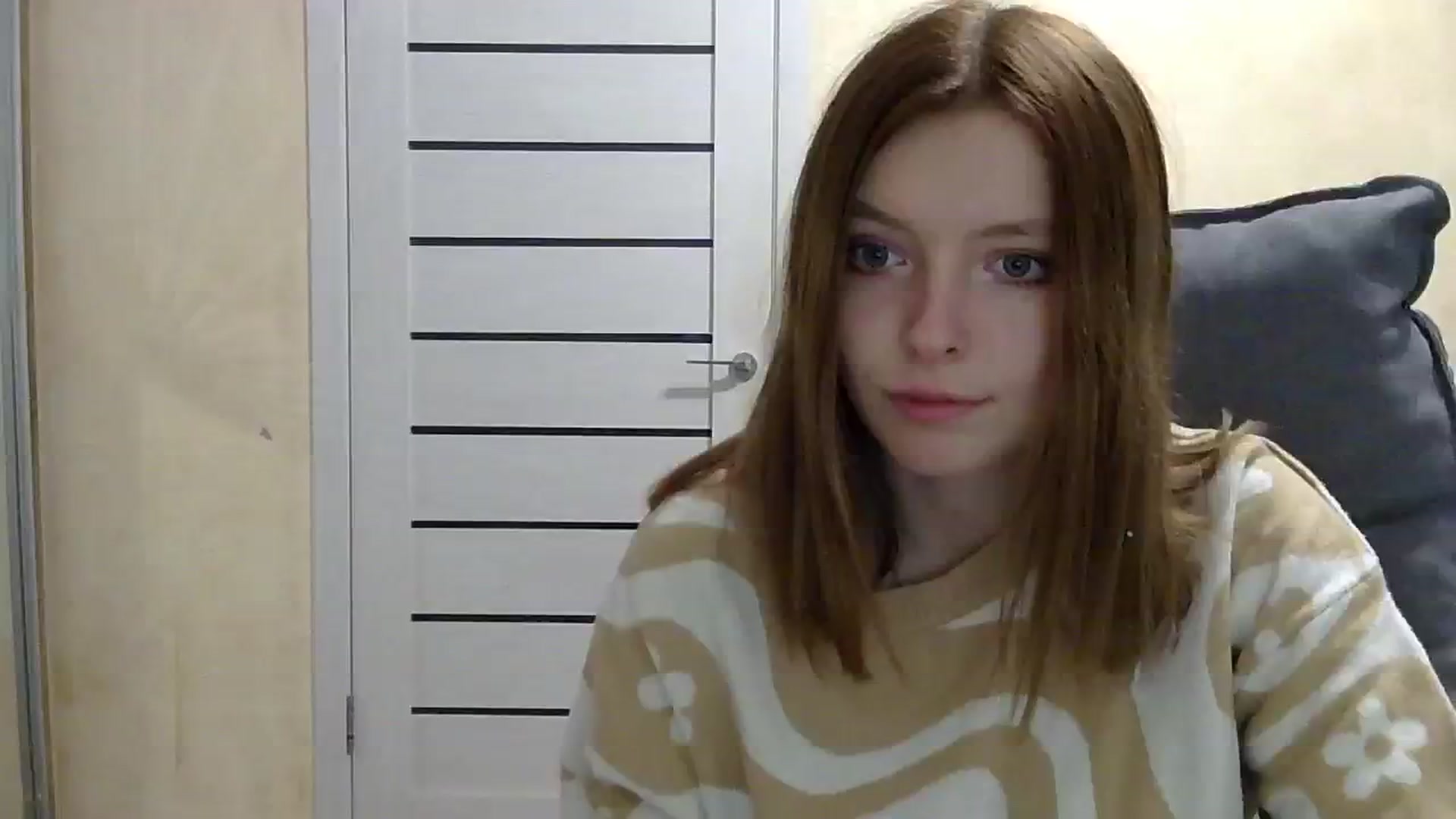 Gallery image thumbnail from MaybeMary's myfreecams stream on, 10/29/2024, 16:38 image 15 of 20